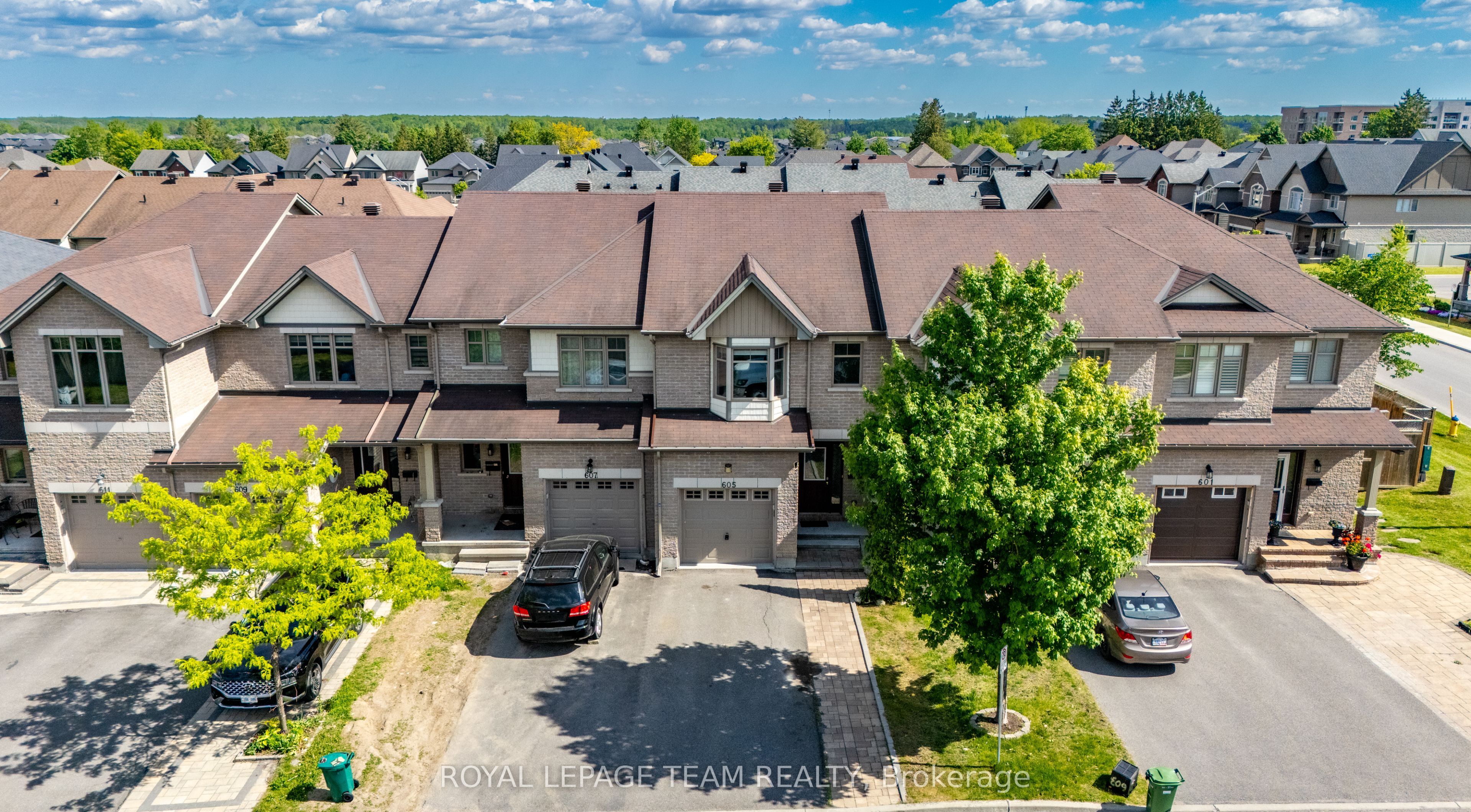 605 Sunburst Street, Leitrim, ON K1T 0L1 photo 3