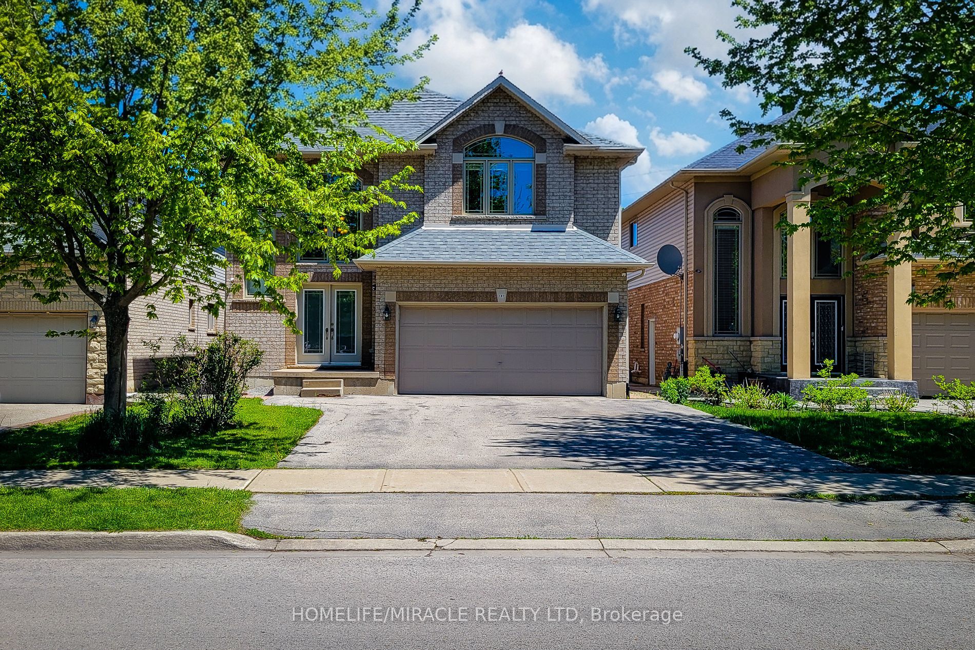 197 Cloverleaf Drive, Hamilton, ON L9K 1T4 photo 3
