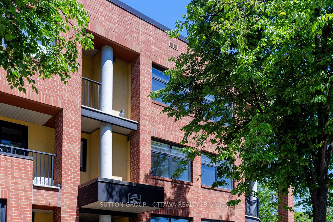 255 Clarence Street 10, Lower Town - Sandy Hill, ON K1N 5P9 photo 4