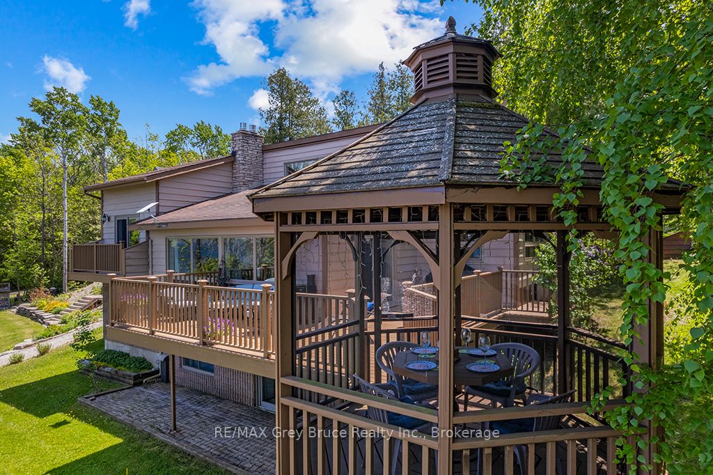 121 Ivy Drive, Georgian Bluffs, ON N0H 2T0 photo 5