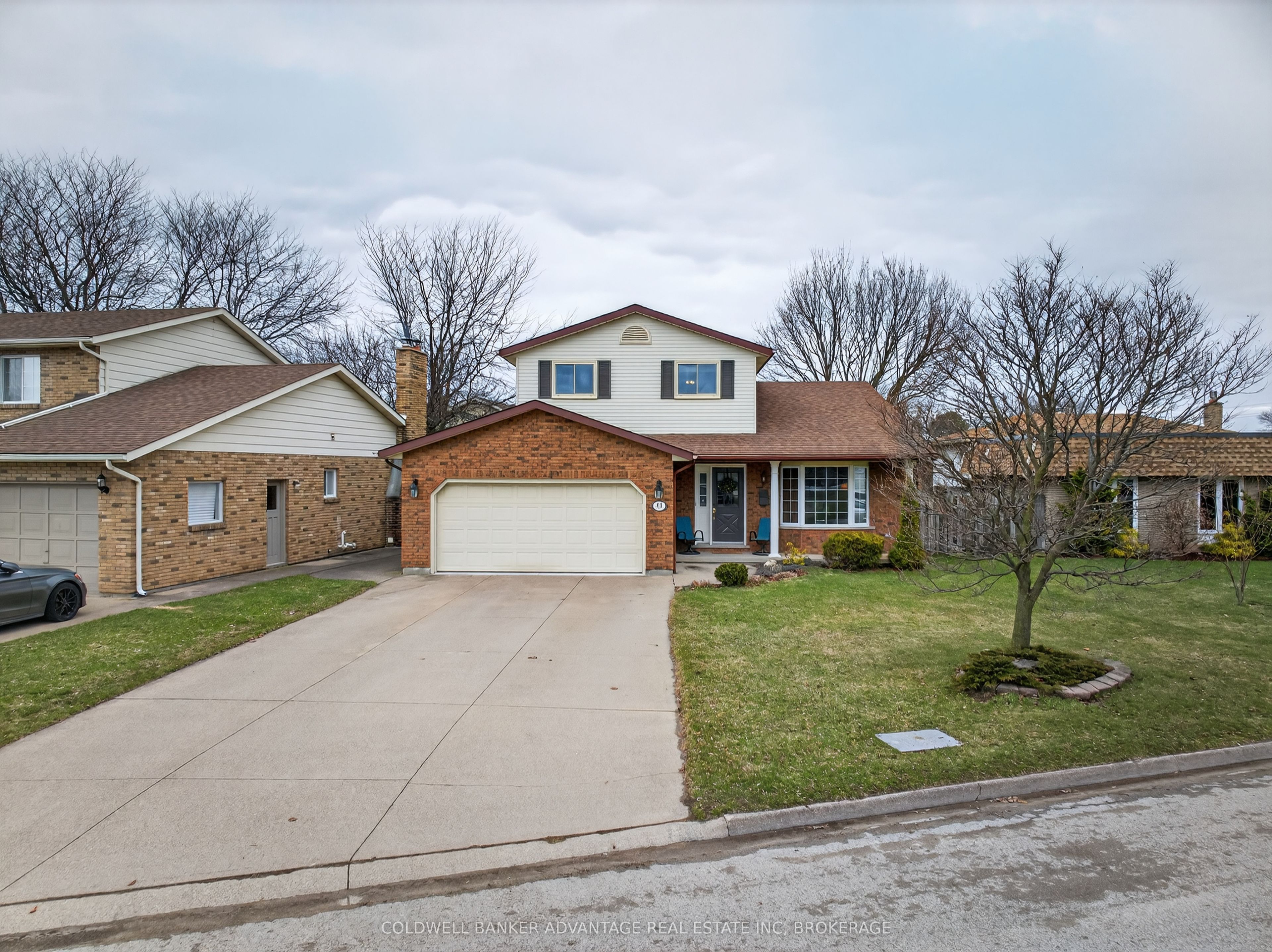 41 Adel Drive E, St. Catharines, ON L2M 3W9