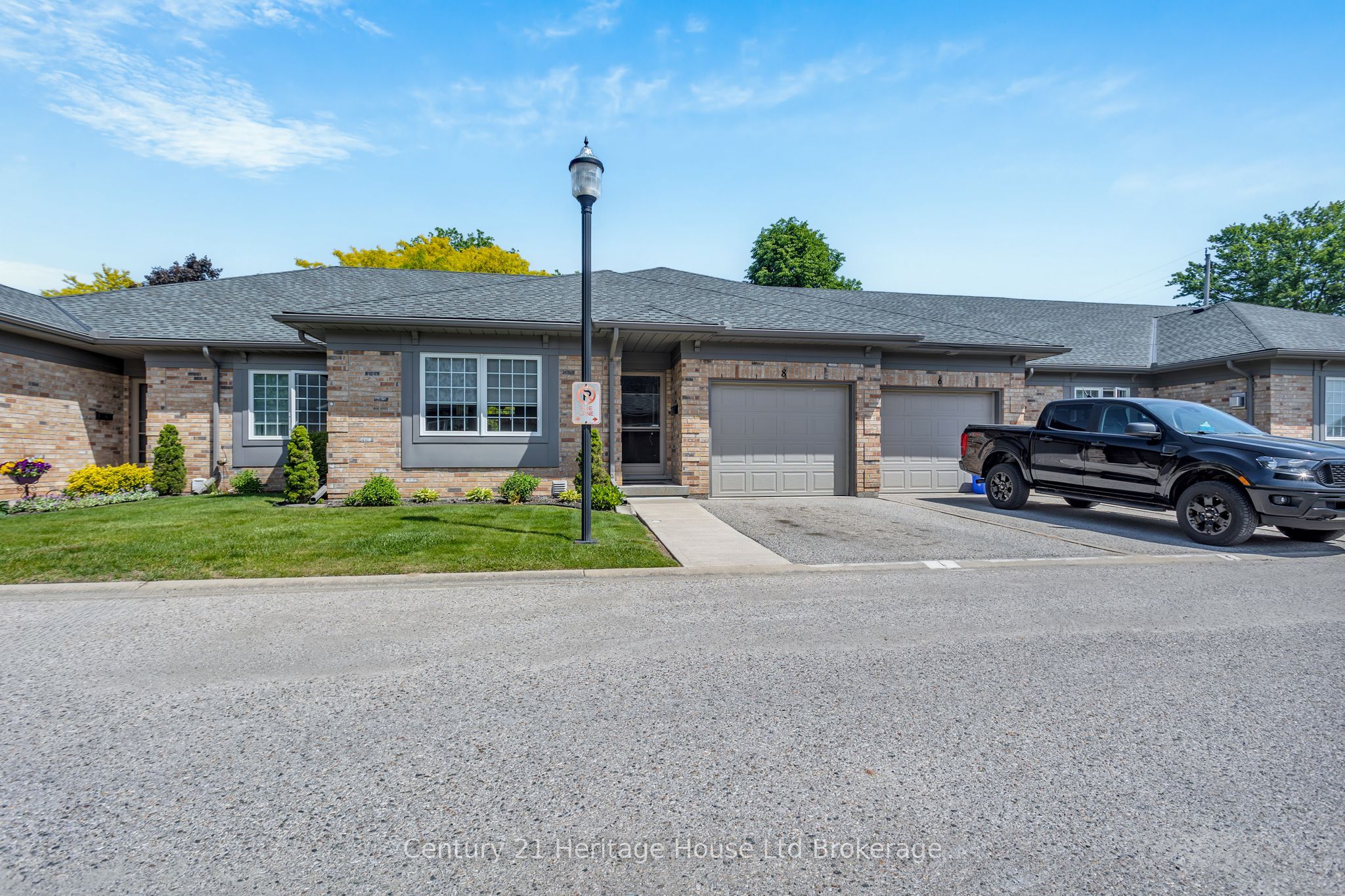 105 King Street 8, Tillsonburg, ON N4G 5V1
