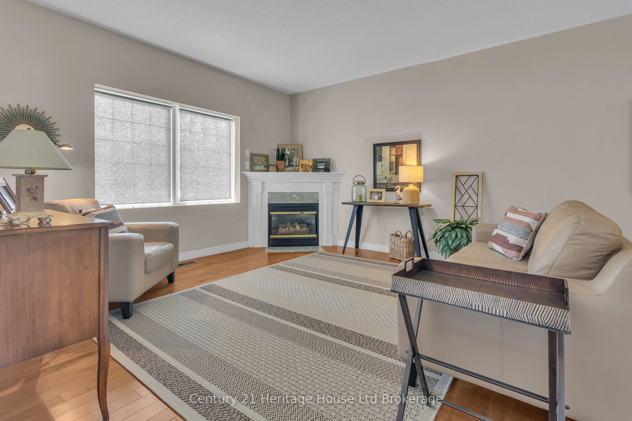 105 King Street 8, Tillsonburg, ON N4G 5V1 photo 5