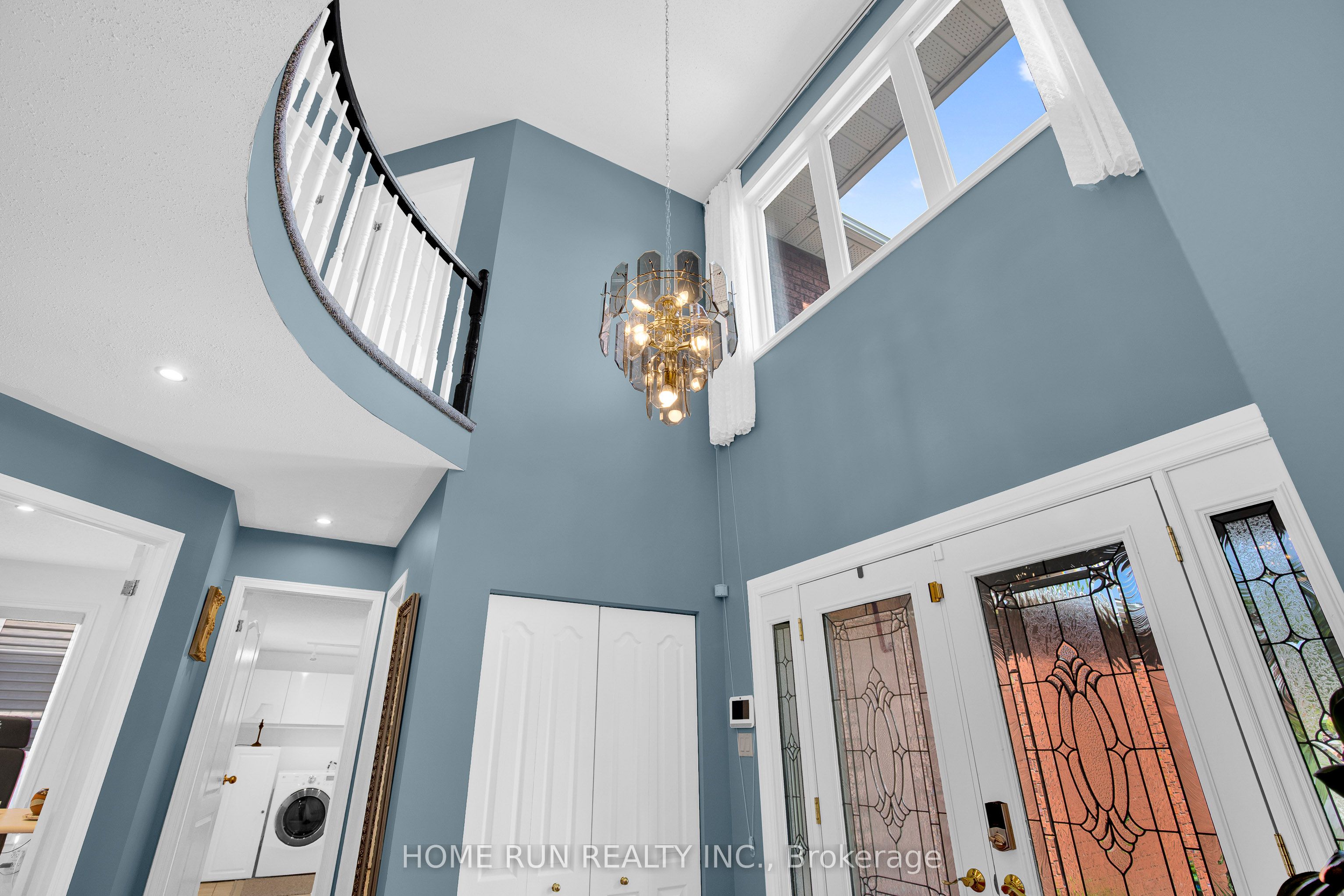 6 Zokol Crescent, Kanata, ON K2K 2K5 photo 4