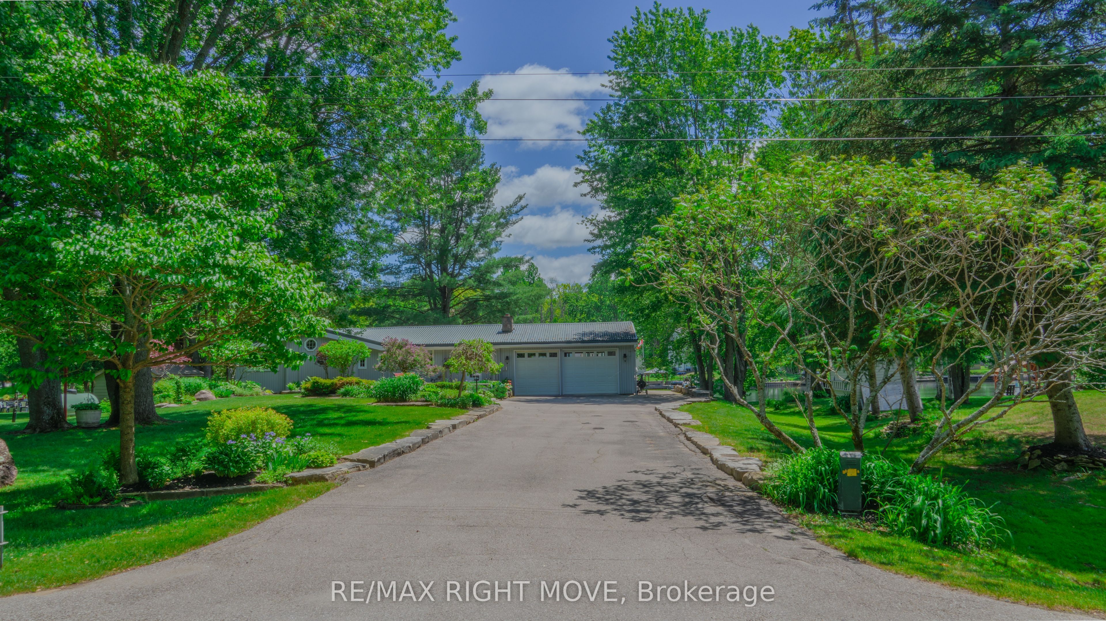 1092 Cowbell Lane, Gravenhurst, ON P0E 1N0 photo 3