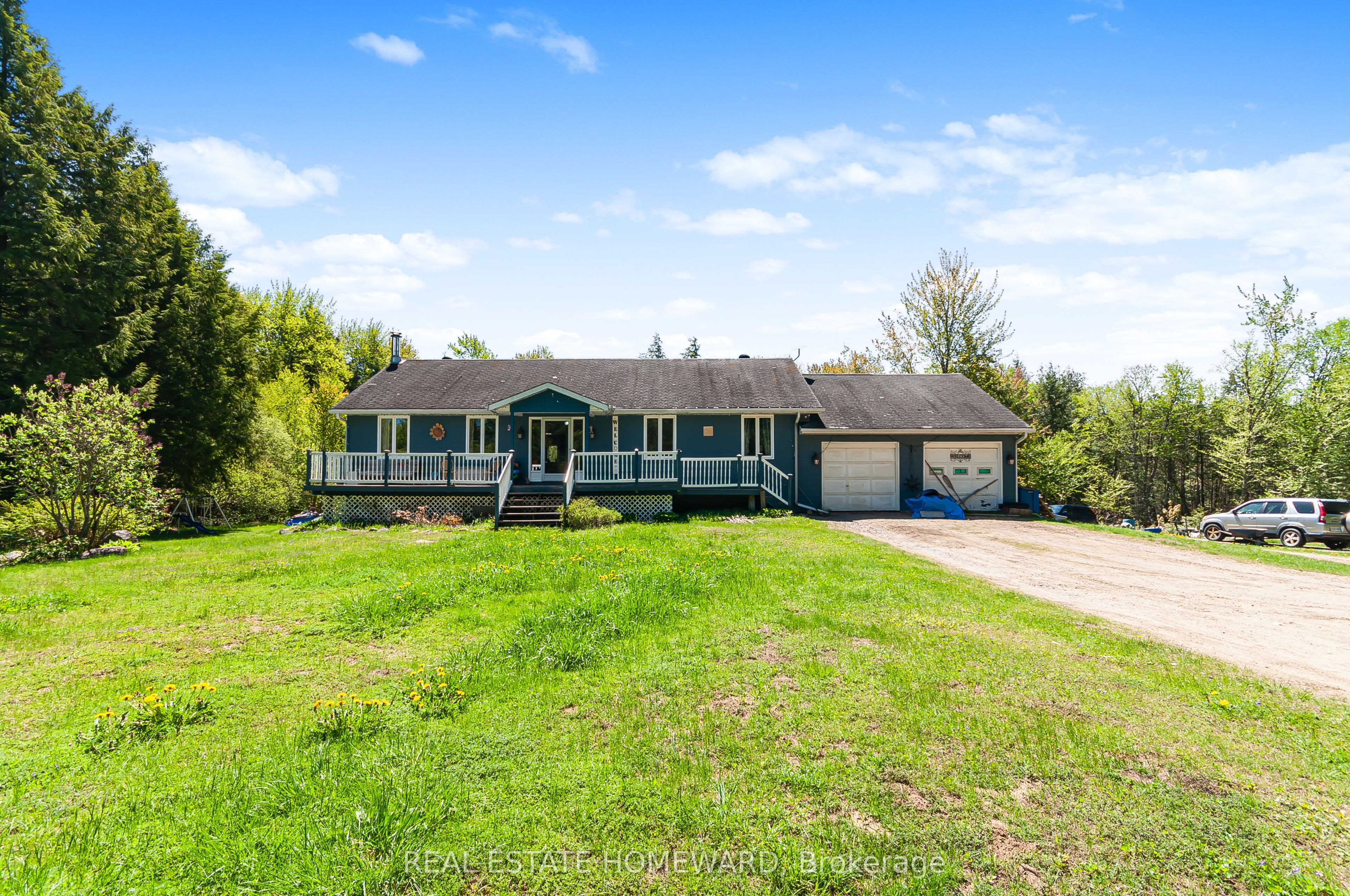 2928 118 Highway E, Bracebridge, ON P1P 1R3 photo 2