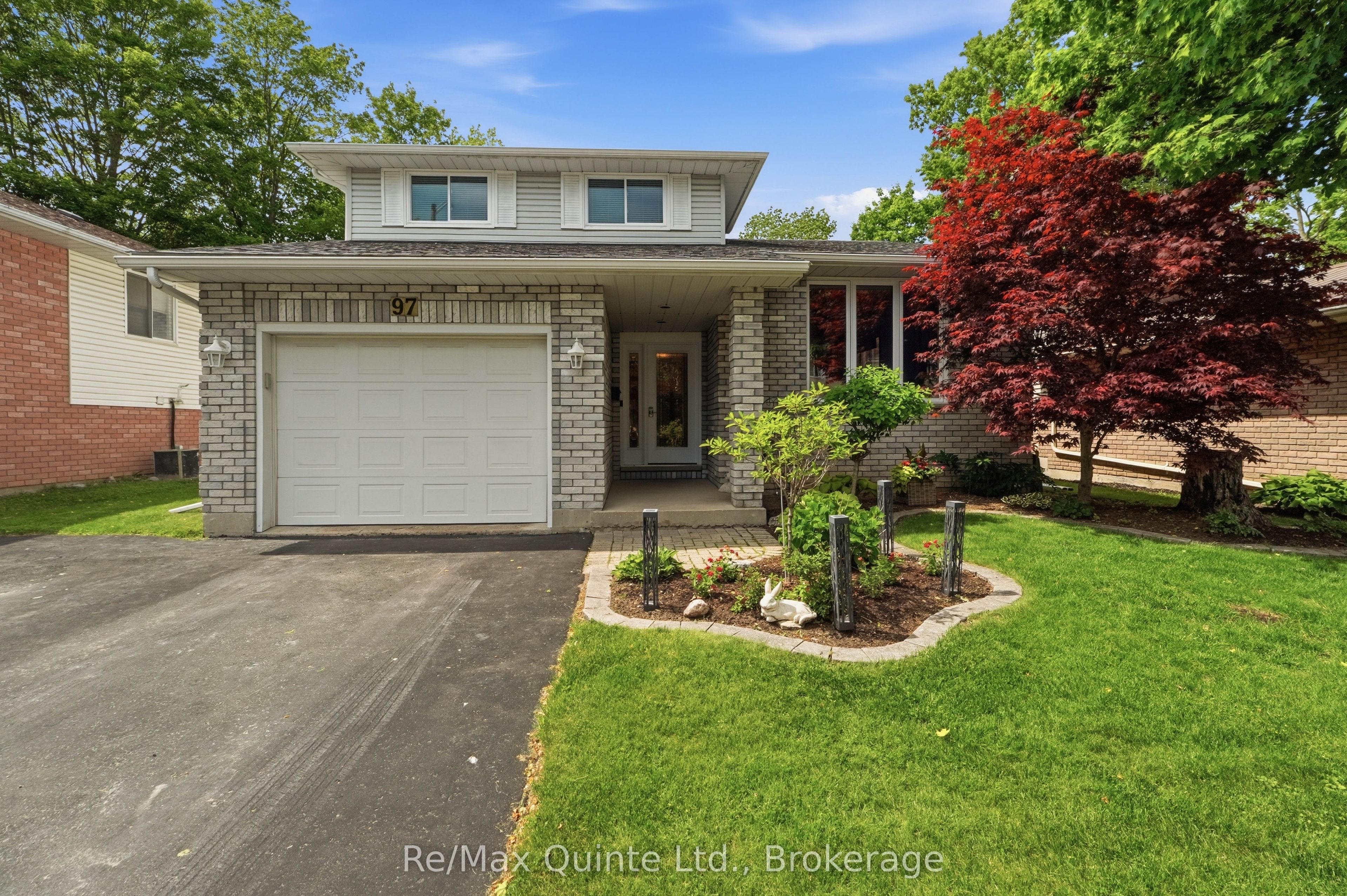 97 Parkview Heights, Quinte West, ON K8V 6P4