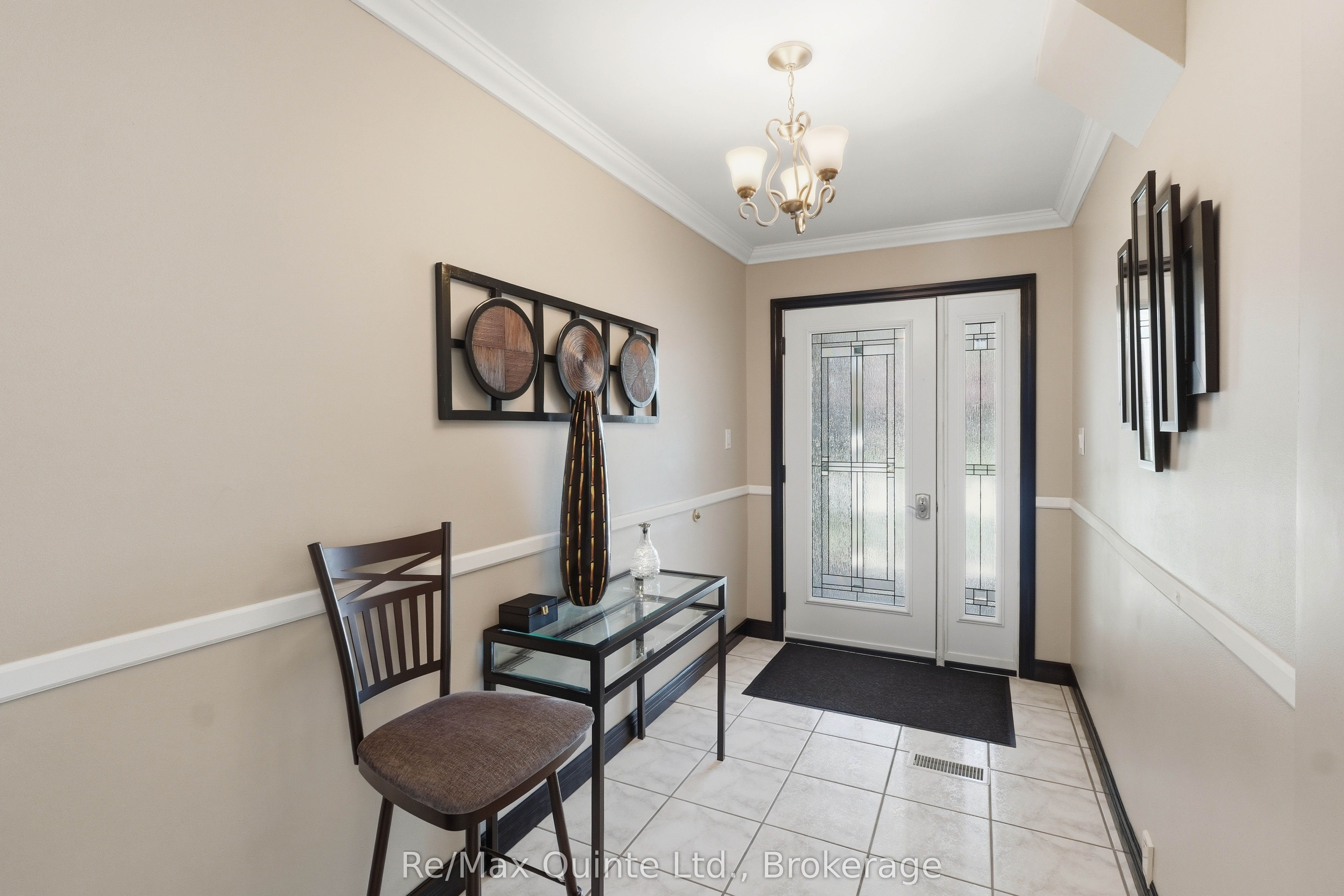 97 Parkview Heights, Quinte West, ON K8V 6P4 photo 5