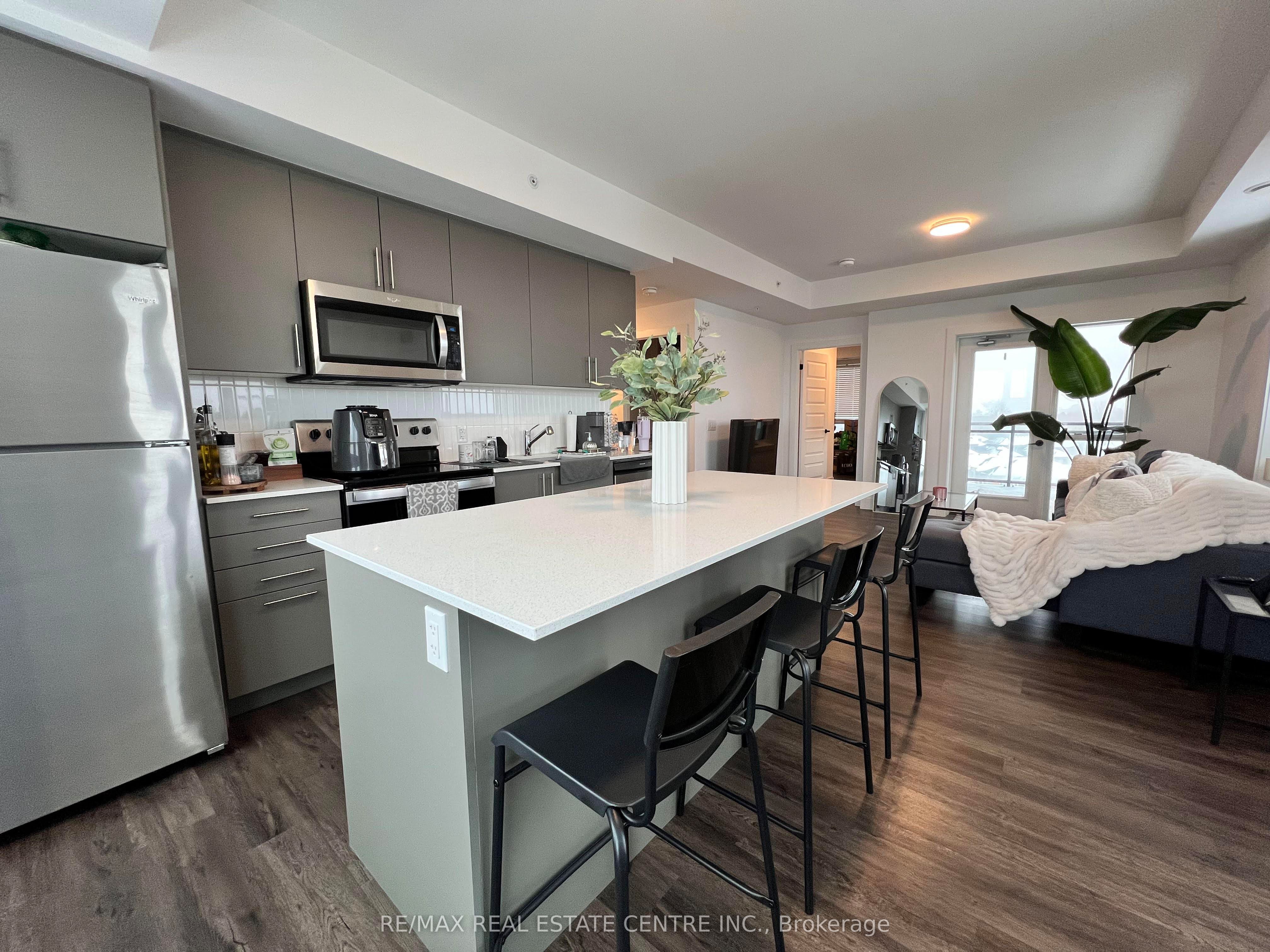 26 Lowes Road W 614, Guelph, ON N1G 4X2