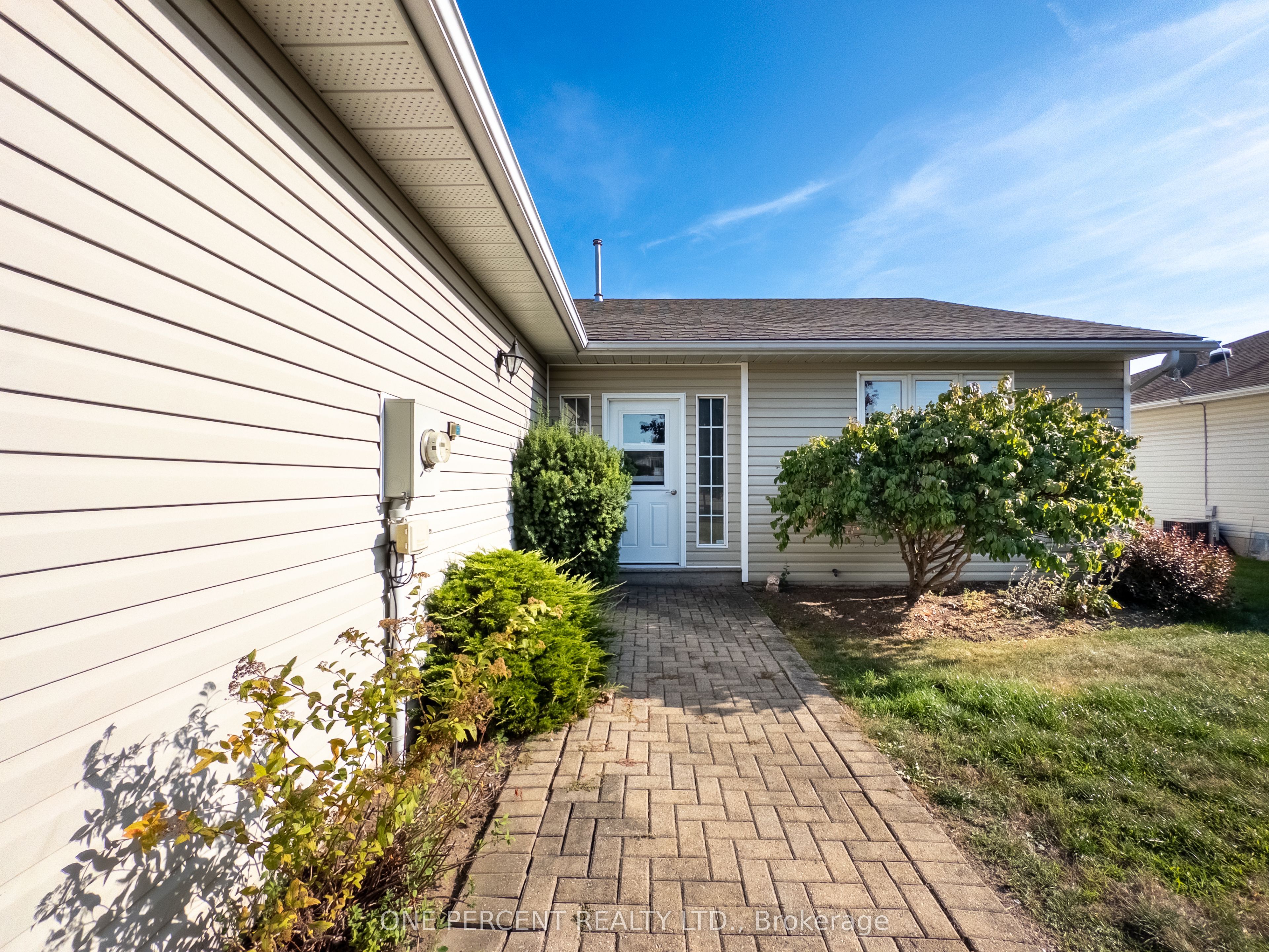 14 Elmdale Drive, Prince Edward County, ON K0K 3L0 photo 4