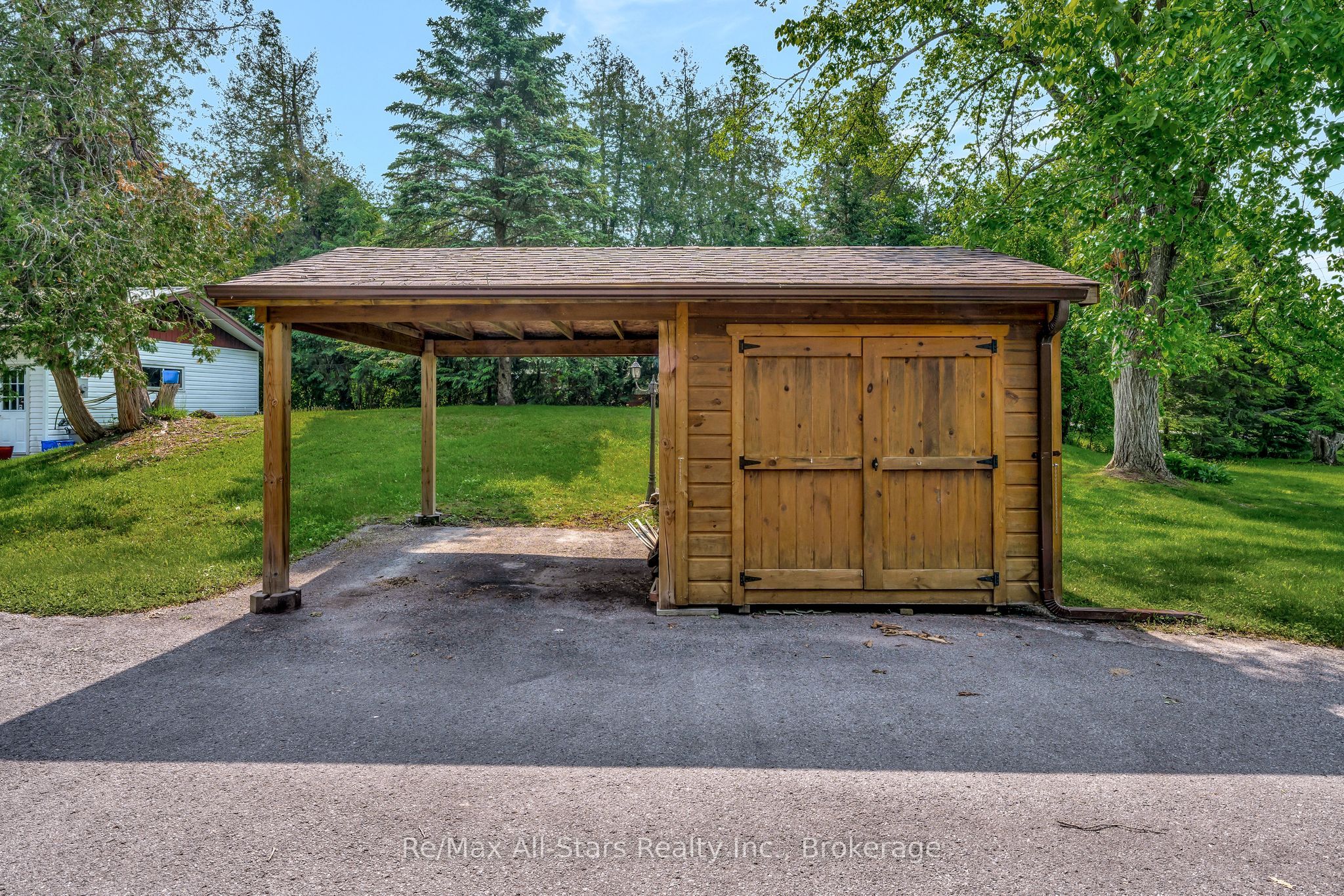 14 Wychwood Drive E, Kawartha Lakes, ON K0M 1N0 photo 4