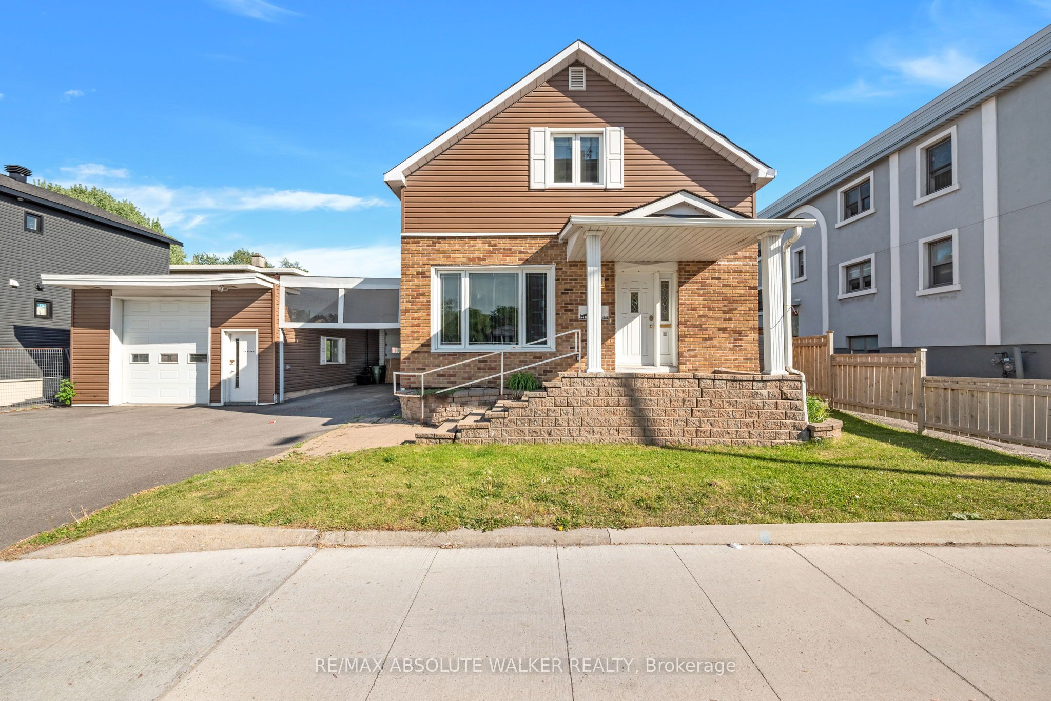 412 Montreal Road, Vanier and Kingsview Park, ON K1K 0V4