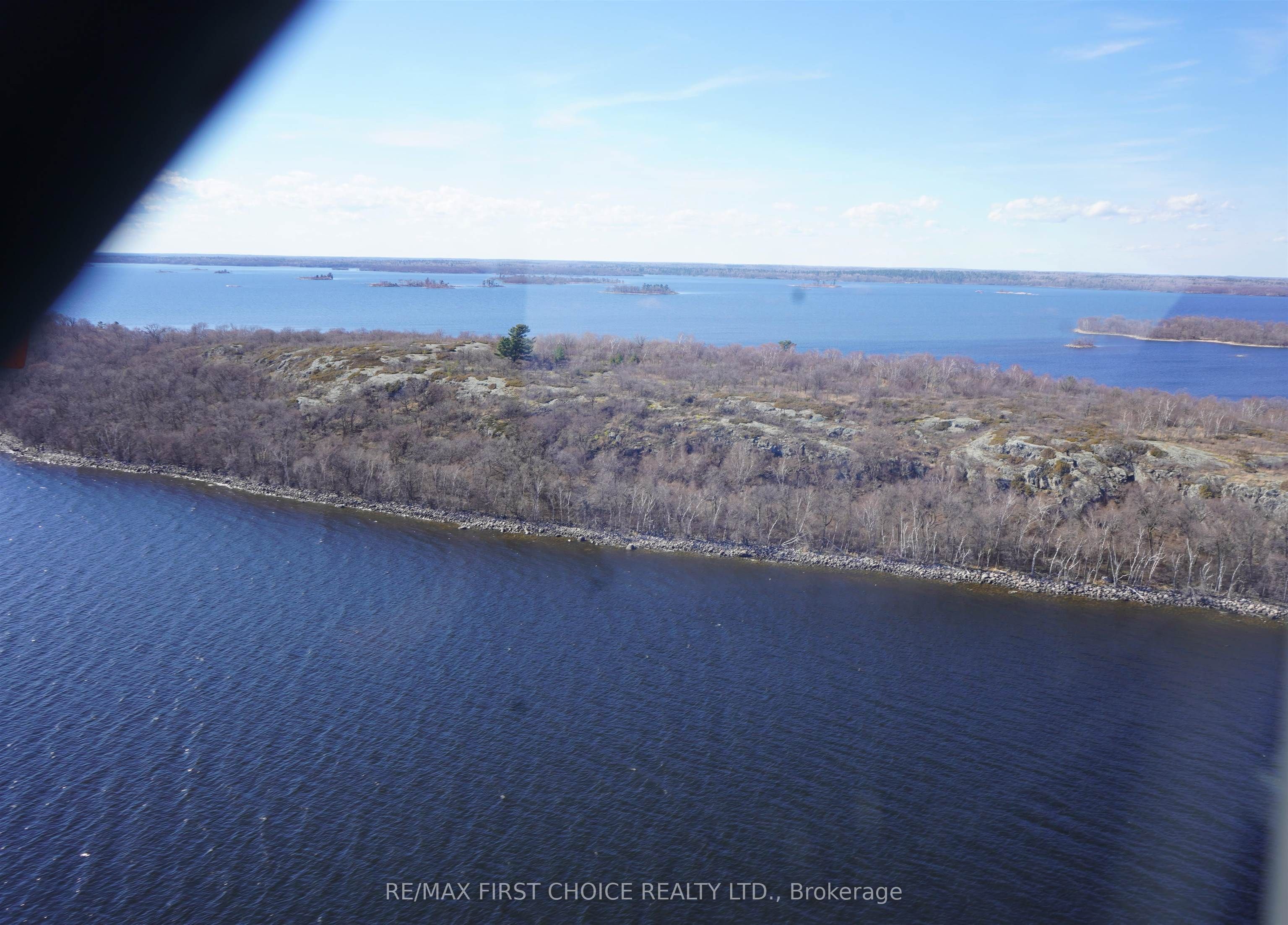 S1048 Massacre Island, Lake of the Woods, ON P0X 1C0 photo 2