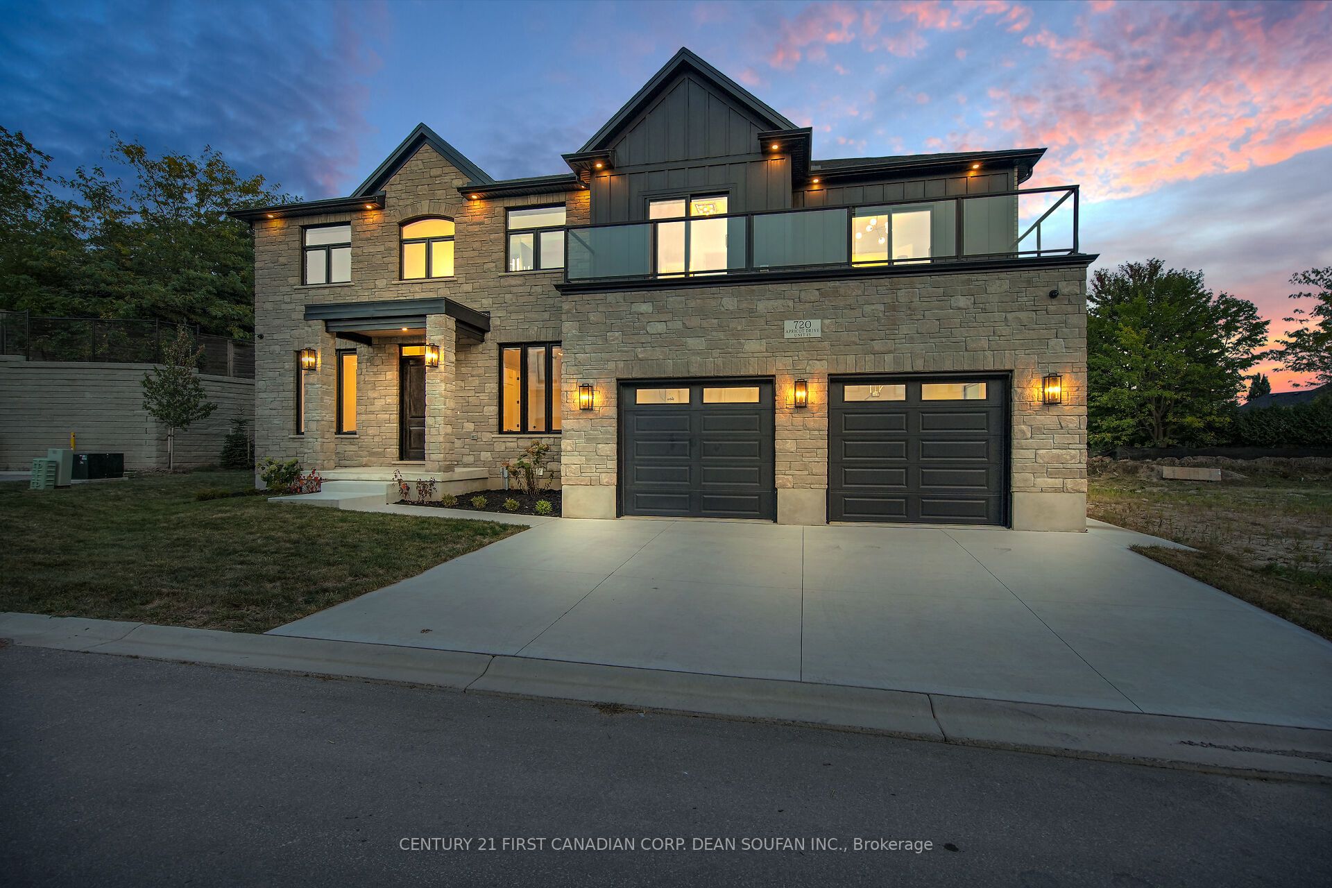 720 APRICOT Drive 13, London South, ON N6K 0M5 photo 3
