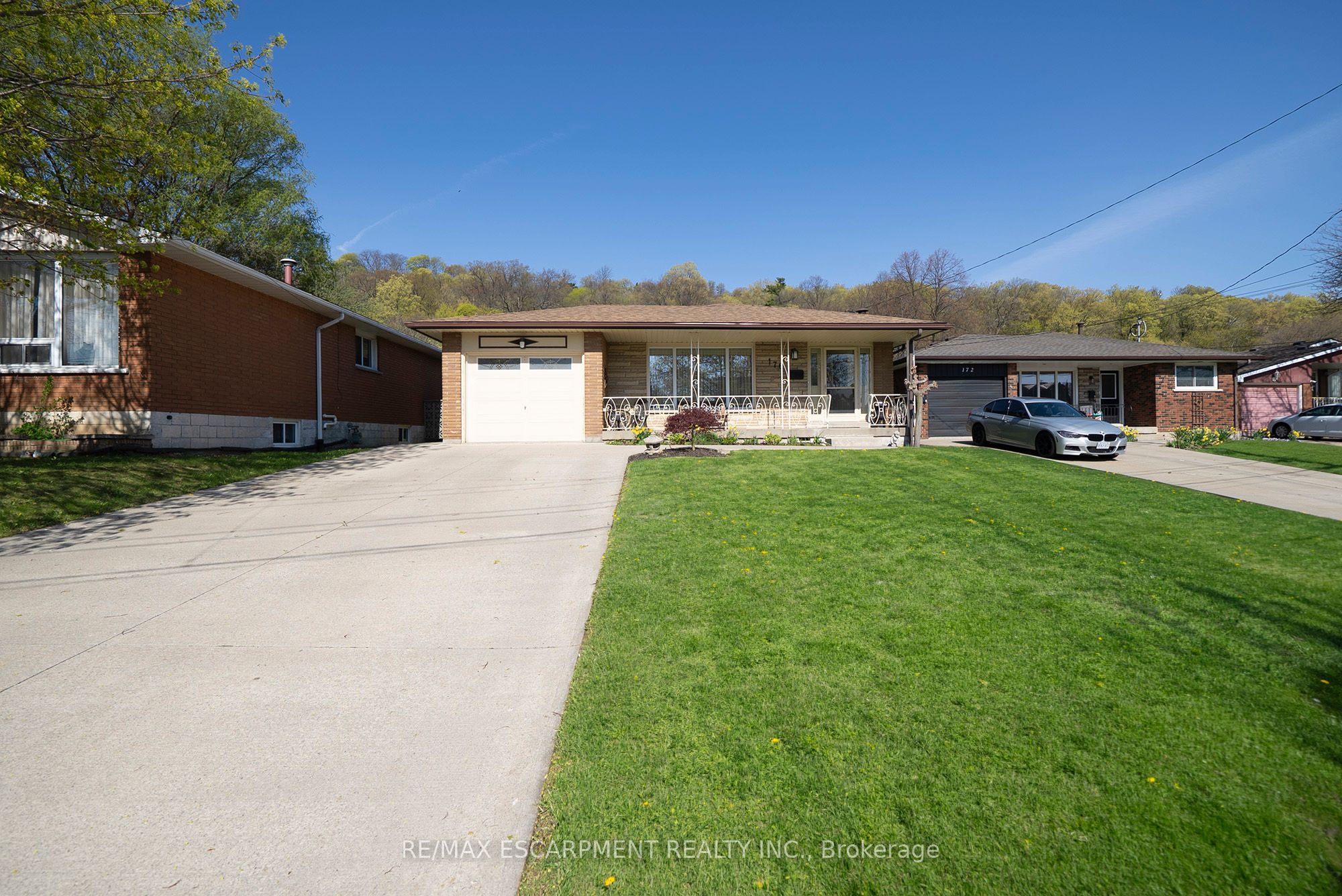 176 Kimberly Drive, Hamilton, ON L8K 4L1 photo 2