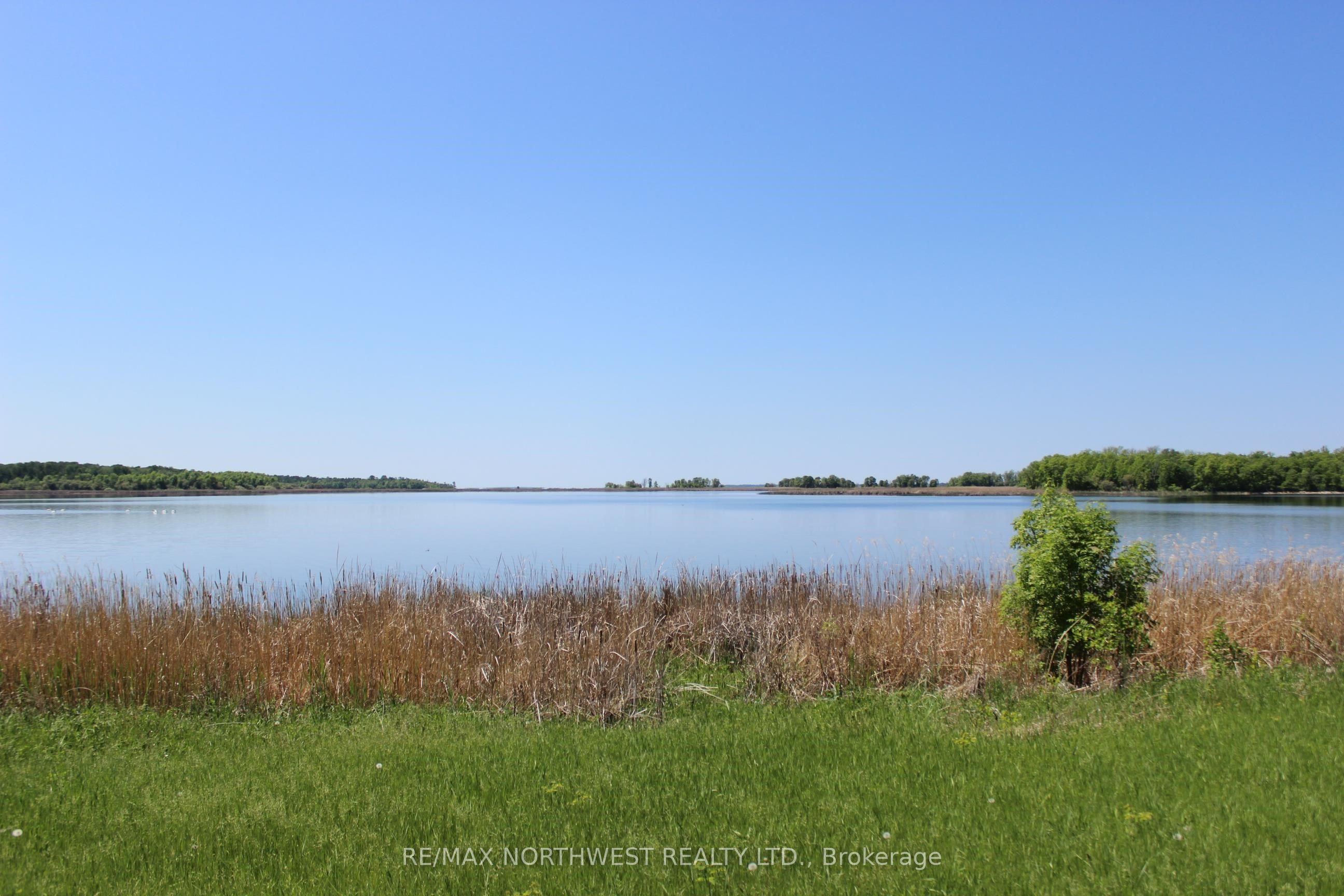 220 MORRISON RD, Lake of the Woods, ON P0W 1J0