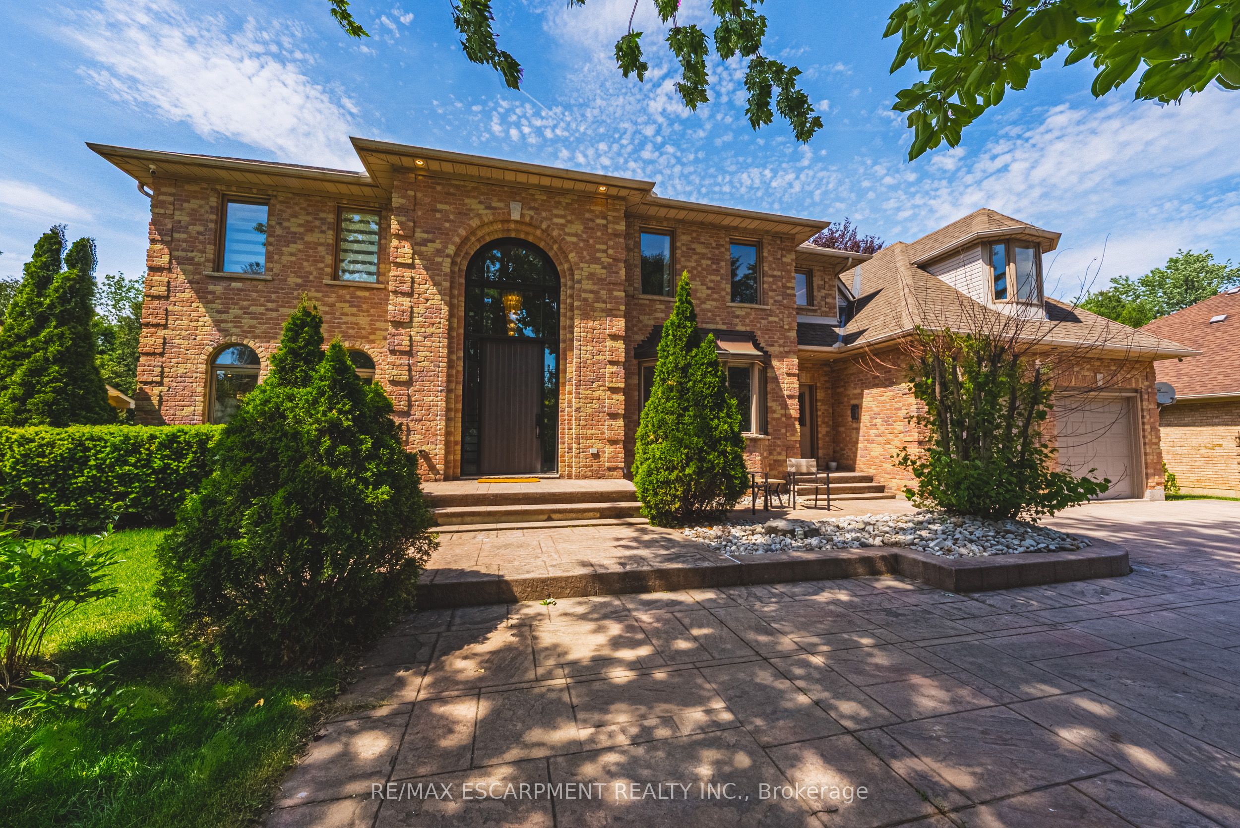 399 Golf Links Road, Hamilton, ON L9G 4G6 photo 3