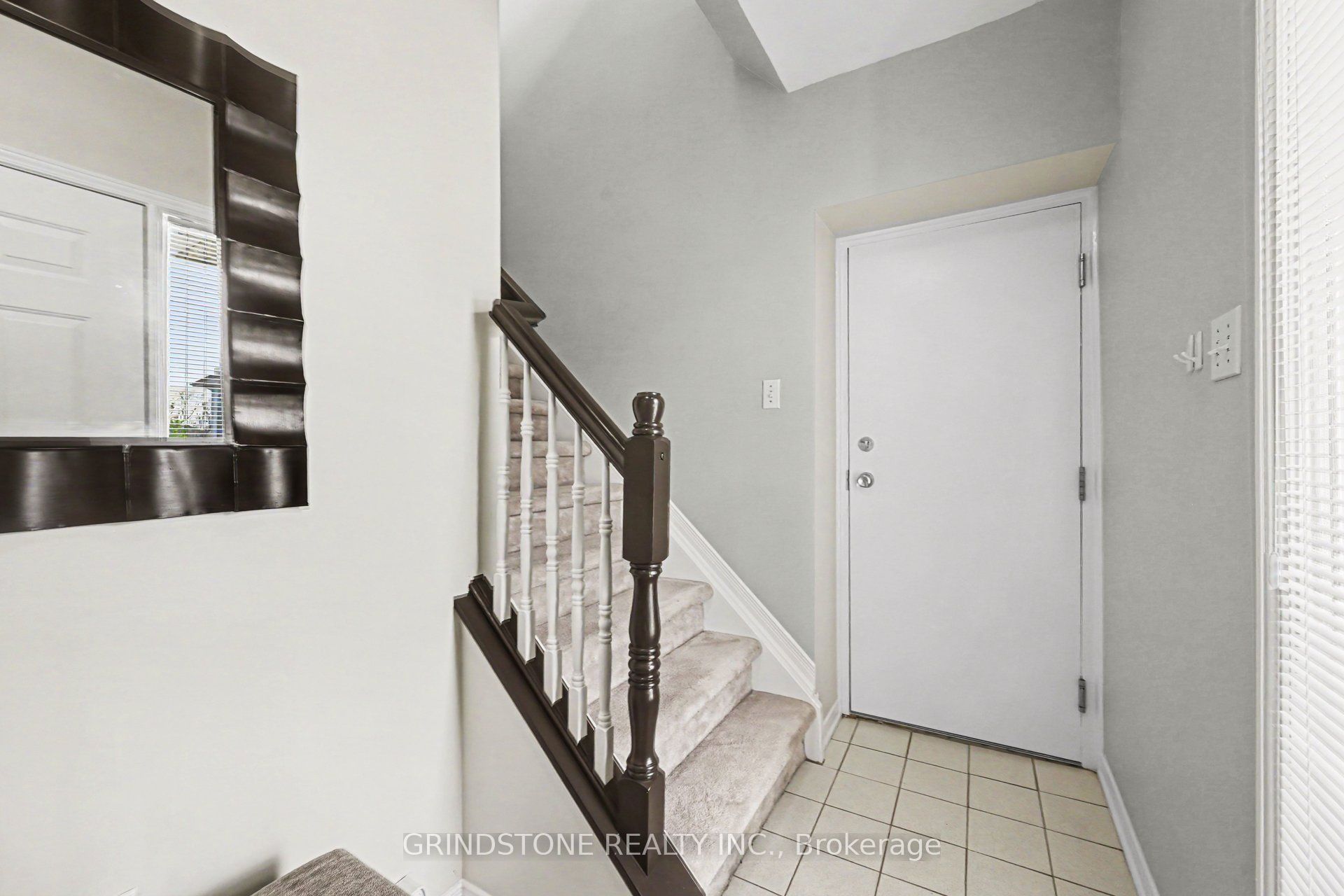 100 Robson Court, Kanata, ON K2K 2W1 photo 4