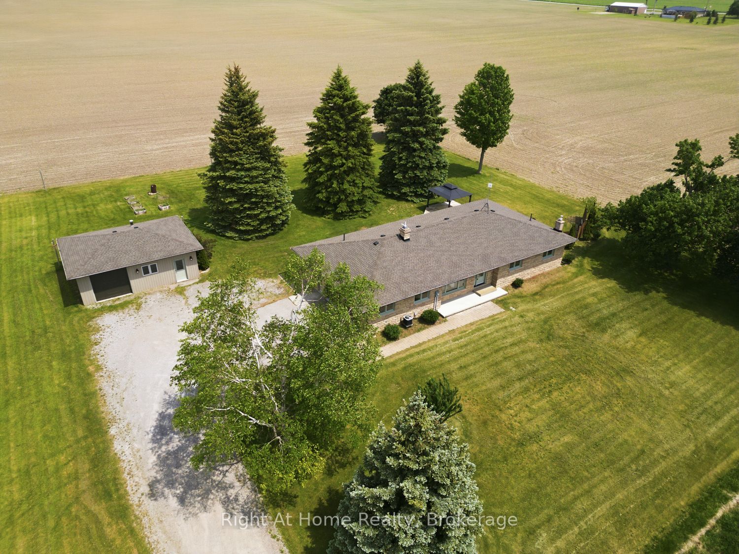 562 Janetville Road, Kawartha Lakes, ON L0B 1K0 photo 3