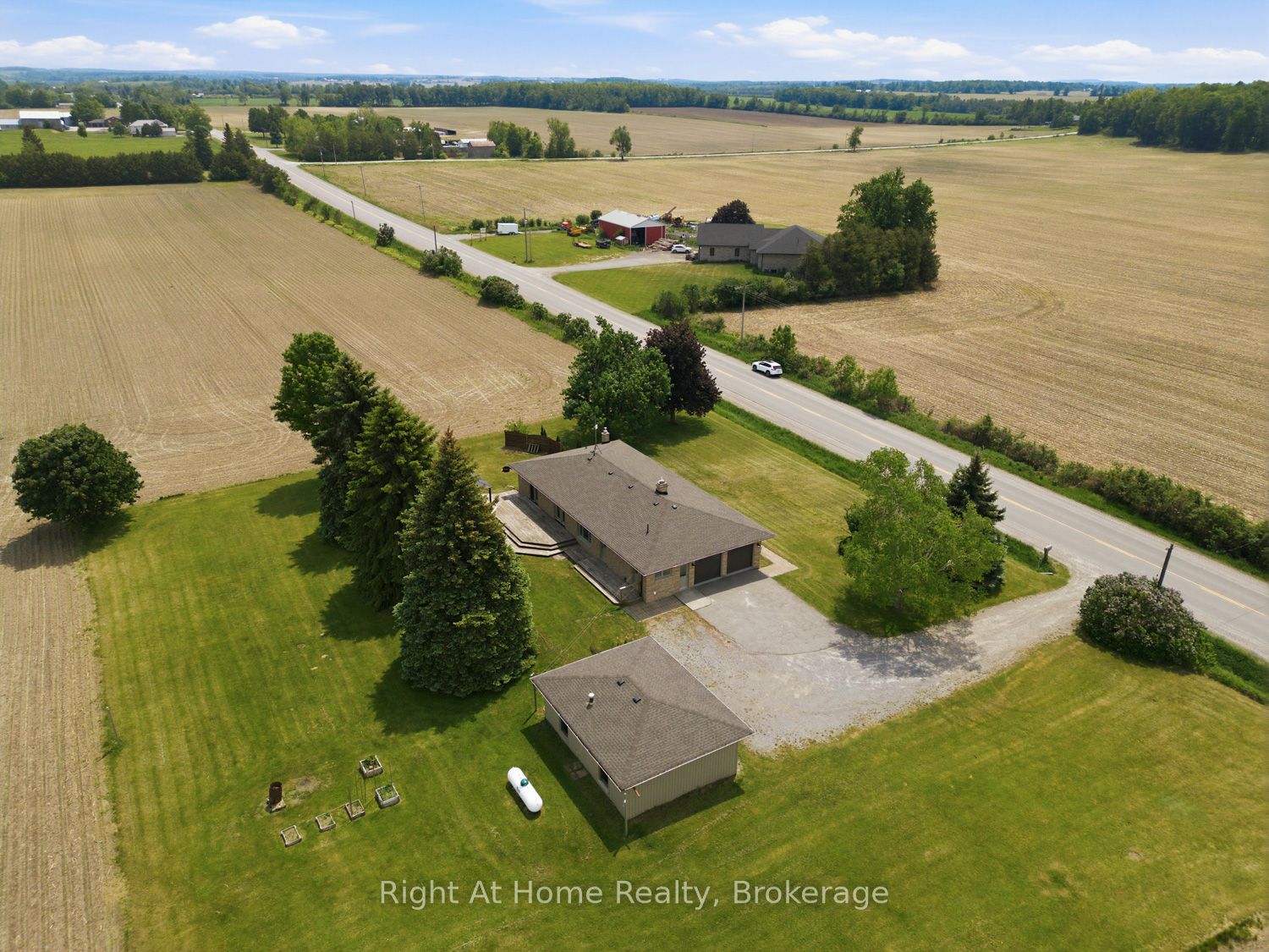 562 Janetville Road, Kawartha Lakes, ON L0B 1K0 photo 4