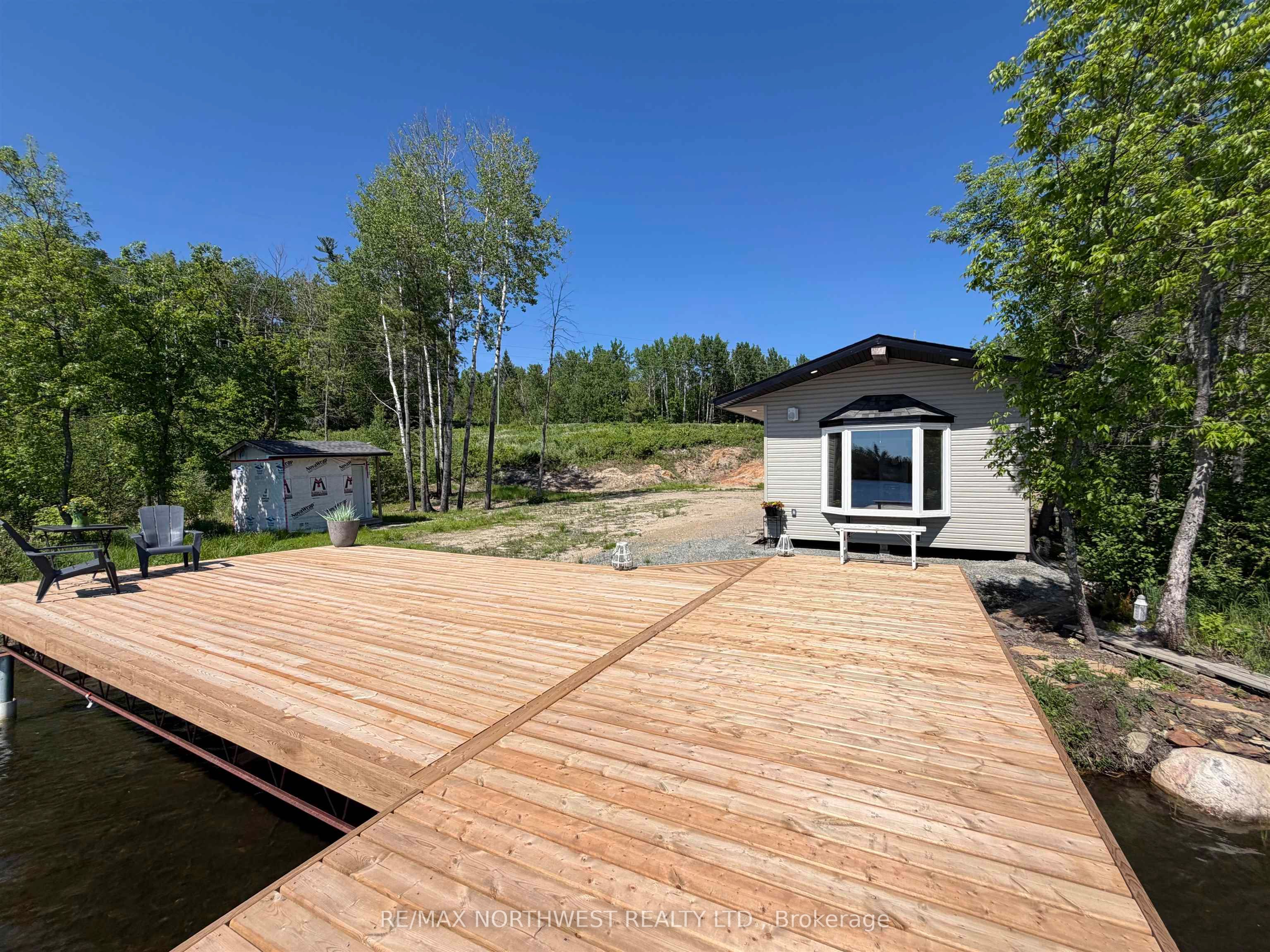 237 Nickel Lake Shores Road, Rainy River Remote Area, ON P9A 3M3