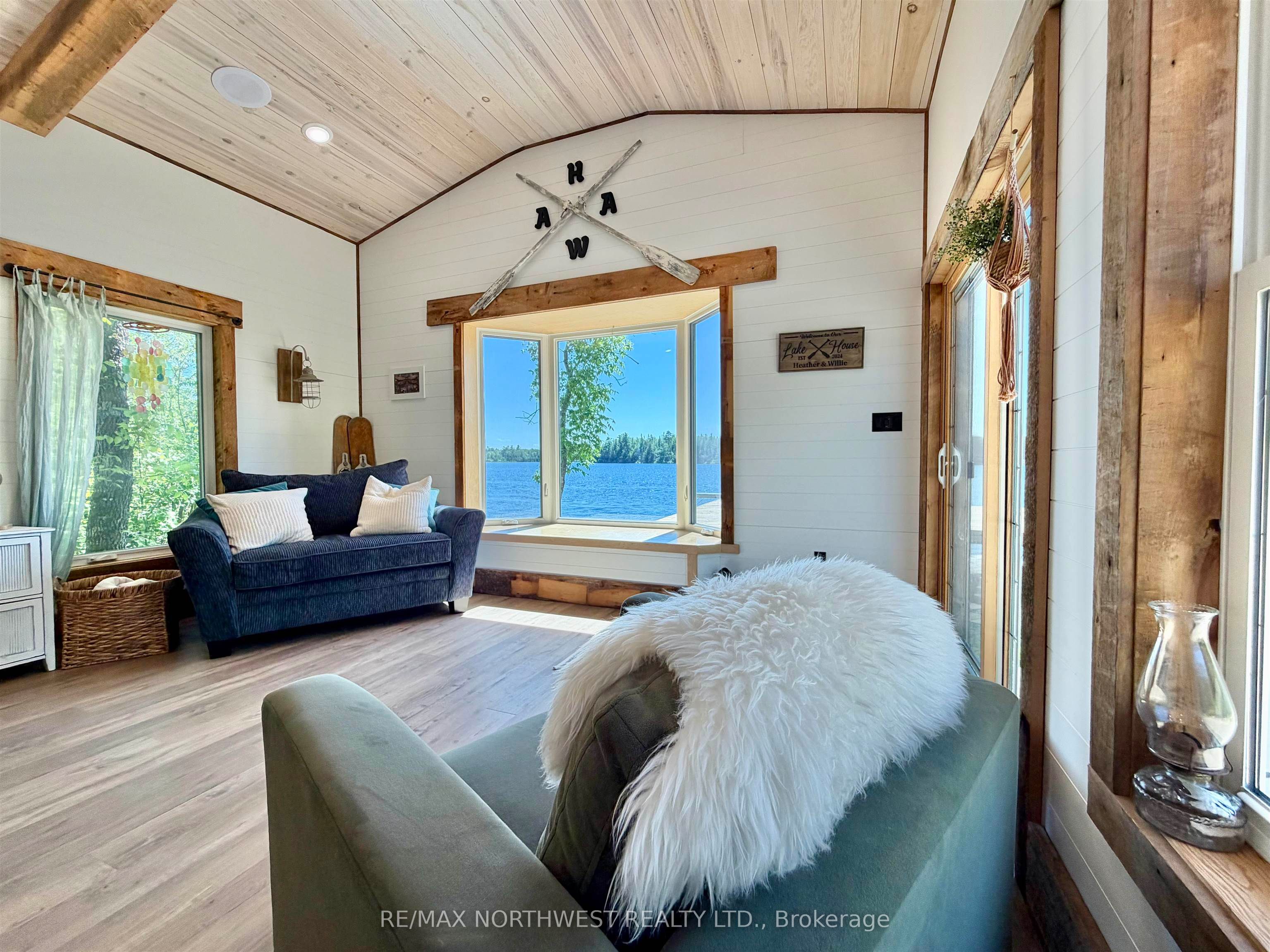 237 Nickel Lake Shores Road, Rainy River Remote Area, ON P9A 3M3 photo 4