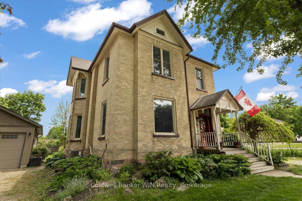 95 John Street S, Minto, ON N0G 1Z0 photo 2
