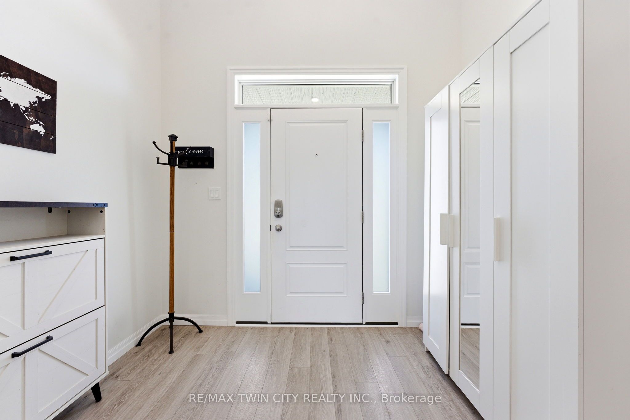 52 Braun Avenue, Tillsonburg, ON N4G 0K5 photo 4