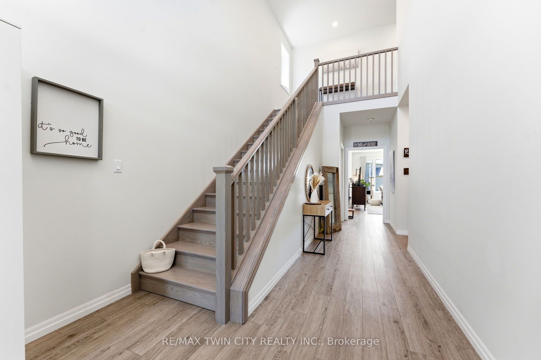 52 Braun Avenue, Tillsonburg, ON N4G 0K5 photo 5