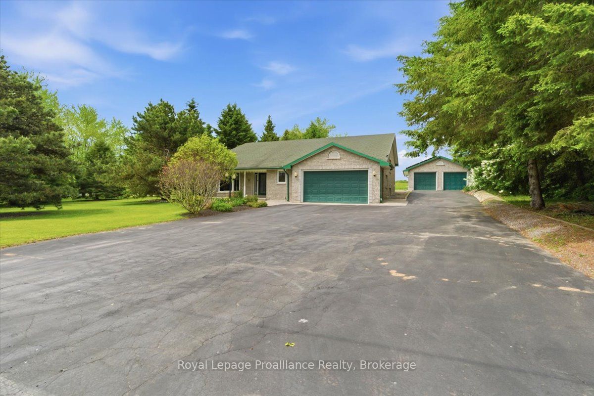 12 Experimental Farm Road, Quinte West, ON K8V 5P7