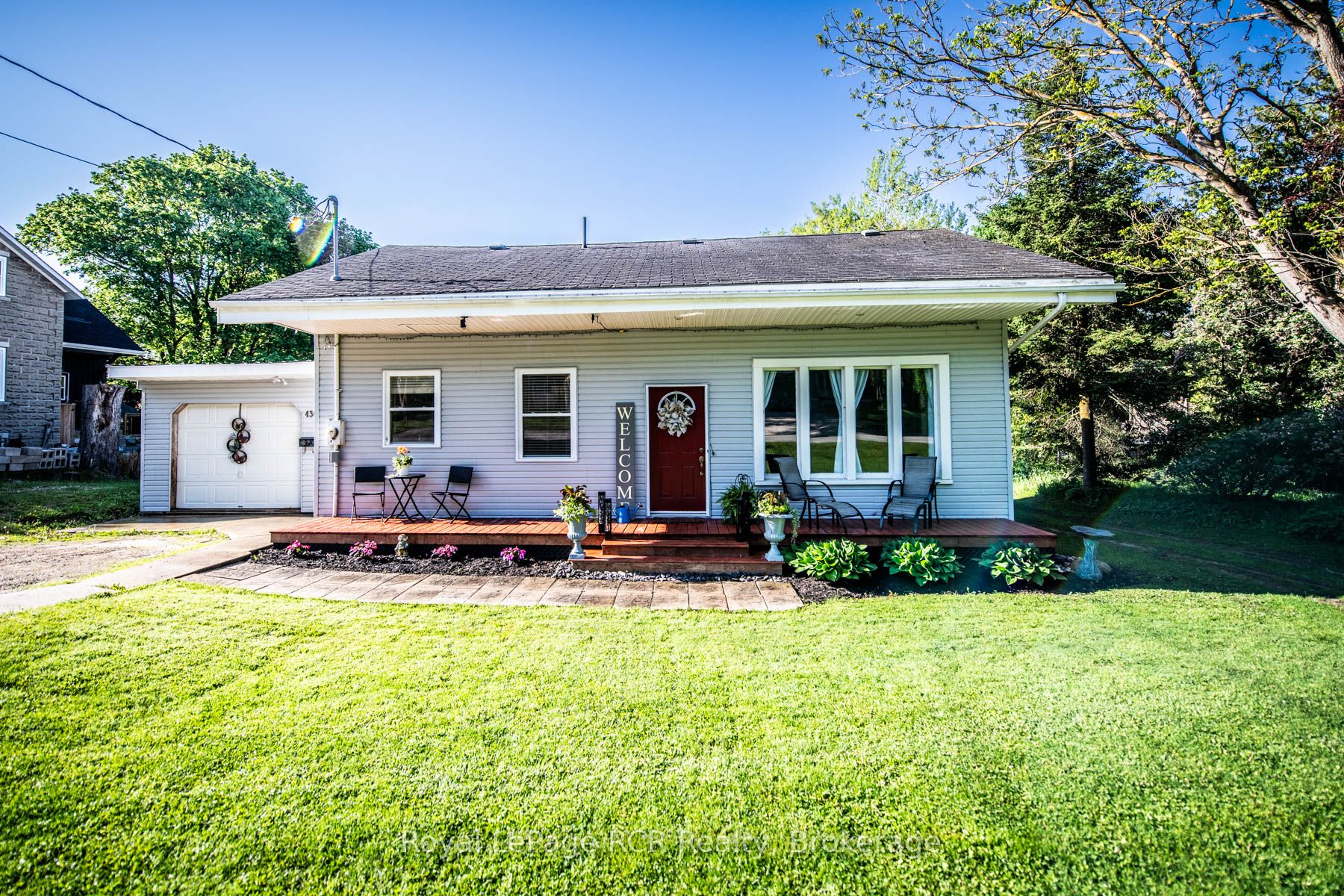 430 QUEEN STREET WEST Street W, Wellington North, ON N0G 2L3
