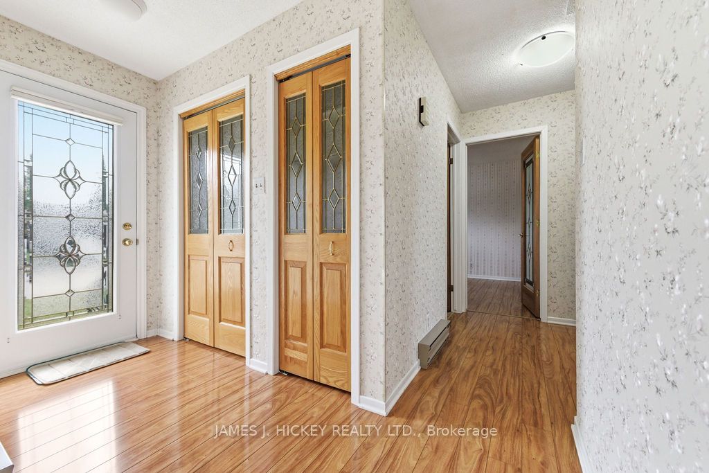 72 Herman Street, Petawawa, ON K8H 1W2 photo 4