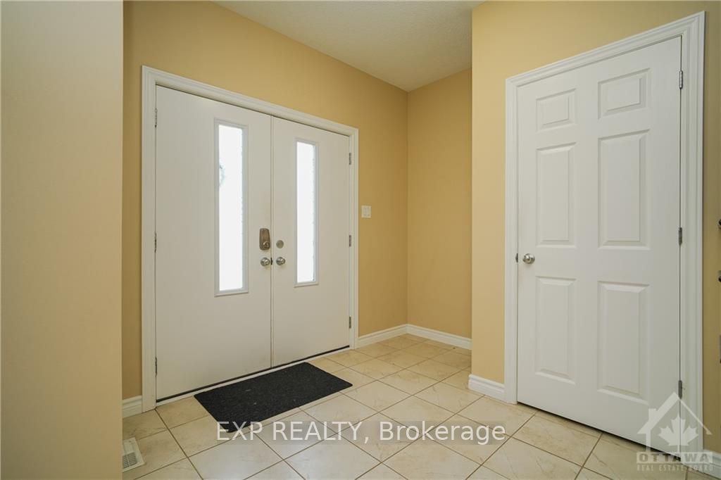 321 Percheron Way, Kanata, ON K2V 0A9 photo 3