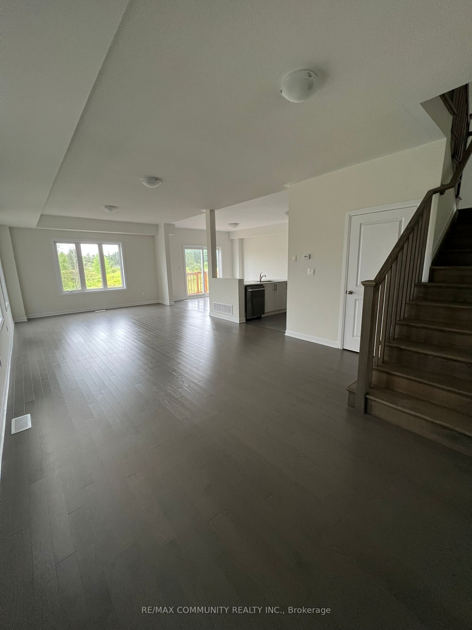 110 Oakmont Drive, Loyalist, ON K0H 1G0 photo 5