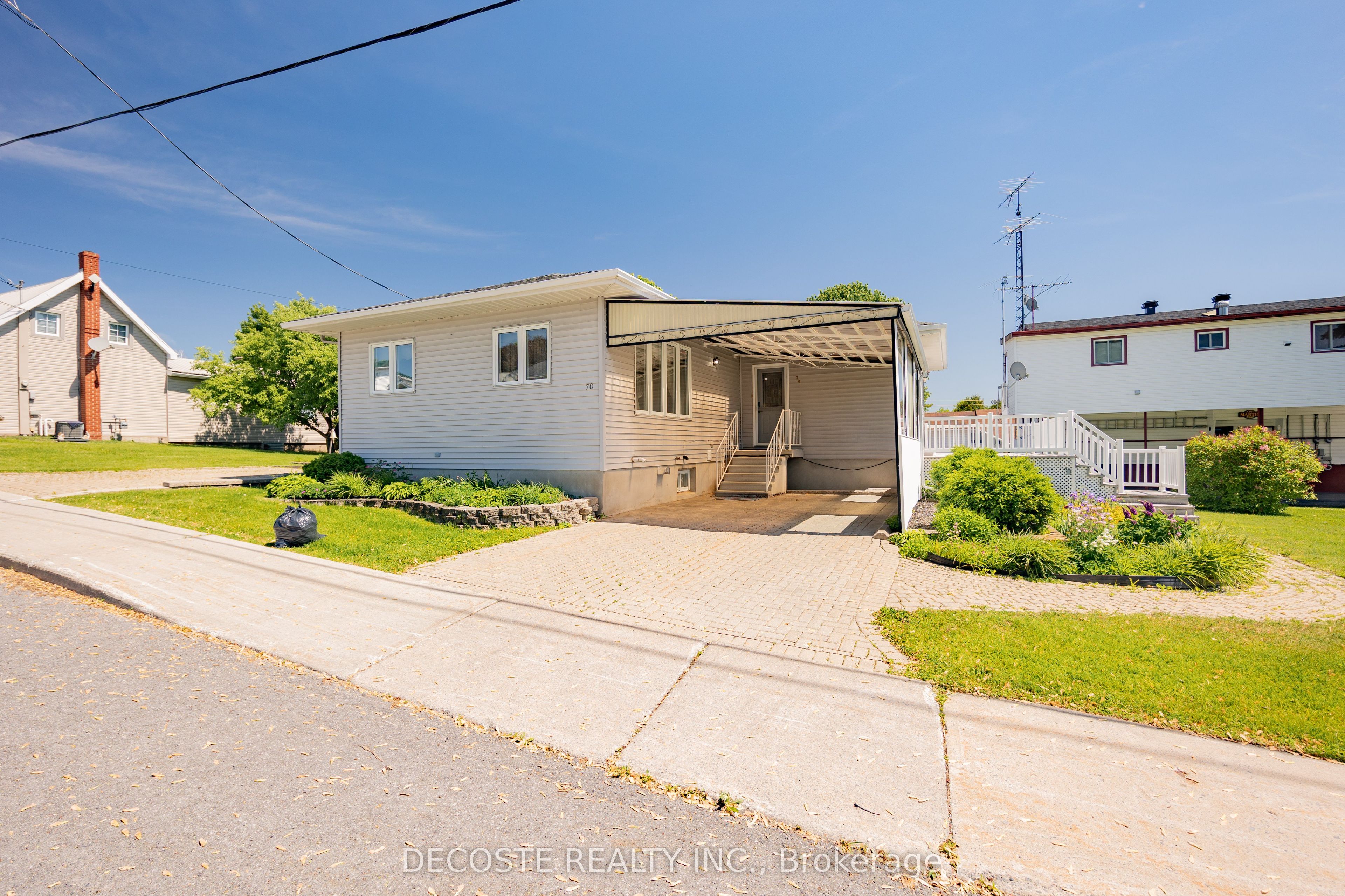 70 Victoria Street E, North Glengarry, ON K0C 1A0 photo 3