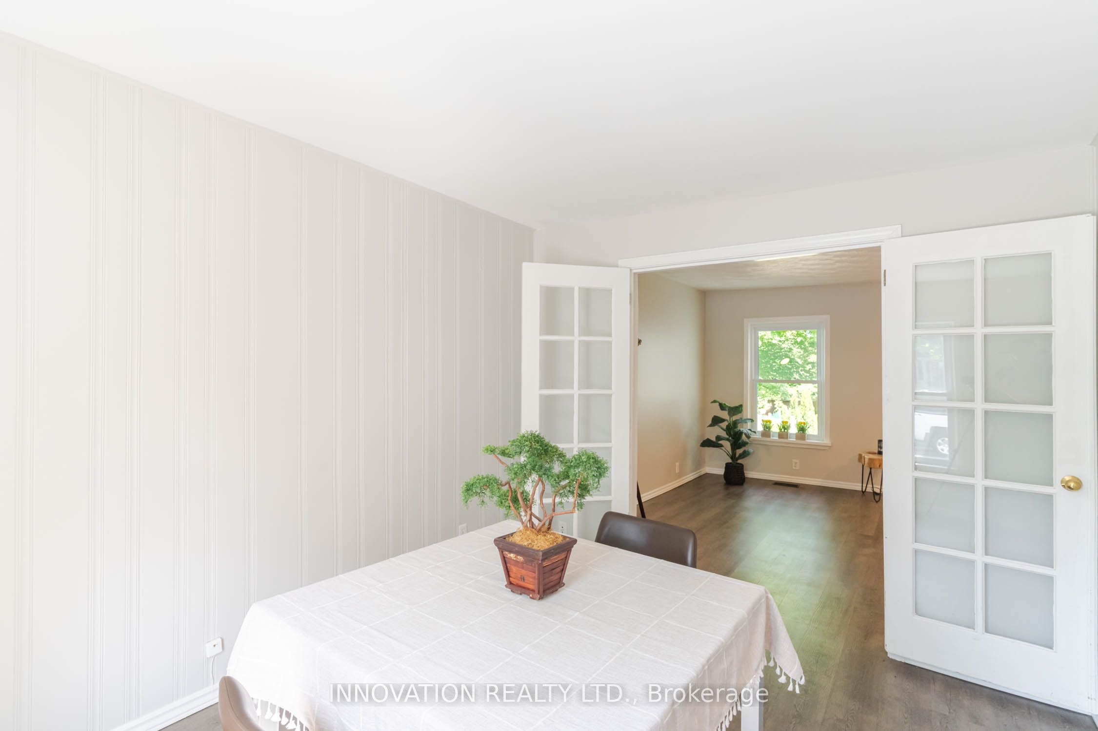106 James Street E, Brockville, ON K6V 1K8 photo 4