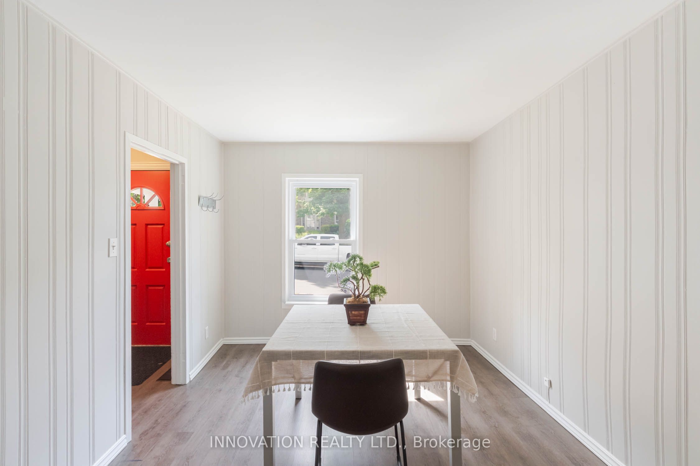 106 James Street E, Brockville, ON K6V 1K8 photo 5
