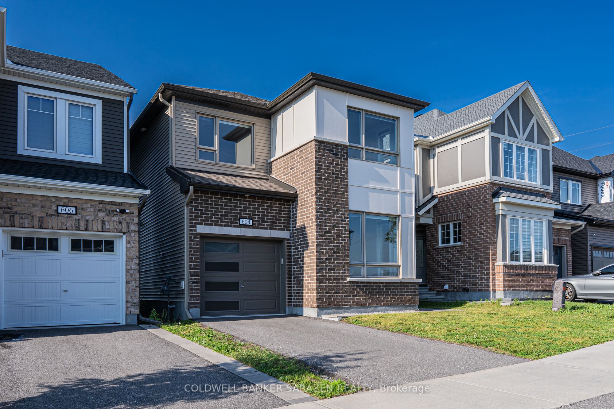 604 Perseus Avenue, Barrhaven, ON K2J 6S7 photo 2