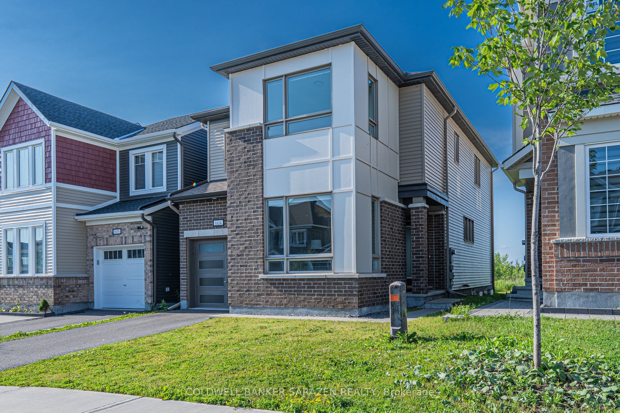 604 Perseus Avenue, Barrhaven, ON K2J 6S7 photo 3