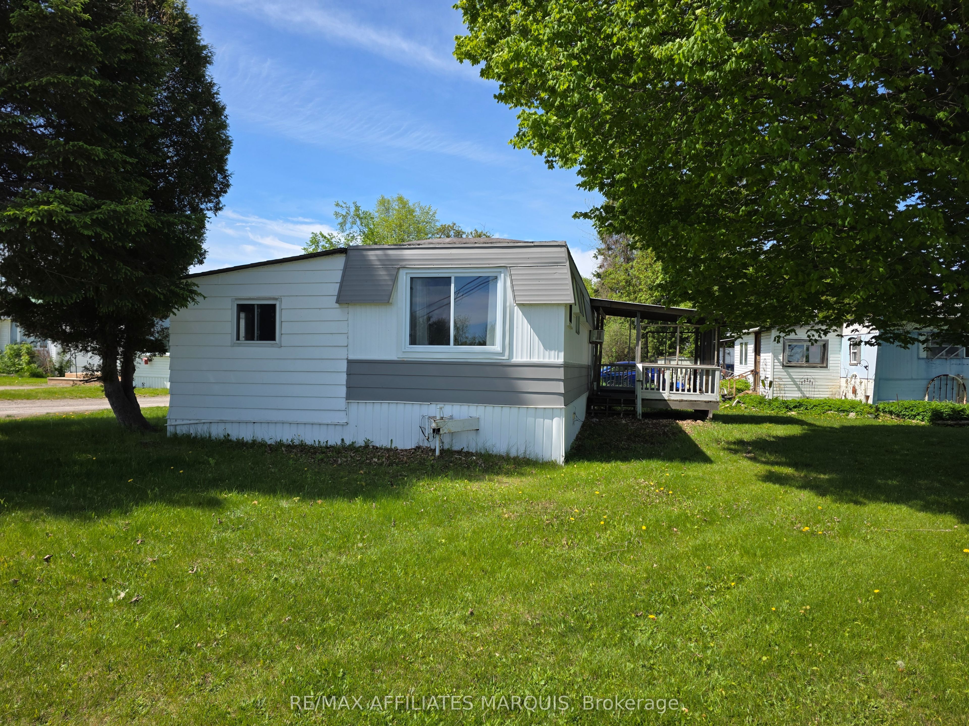 202 Jack Street, Smiths Falls, ON K7A 4S4 photo 5