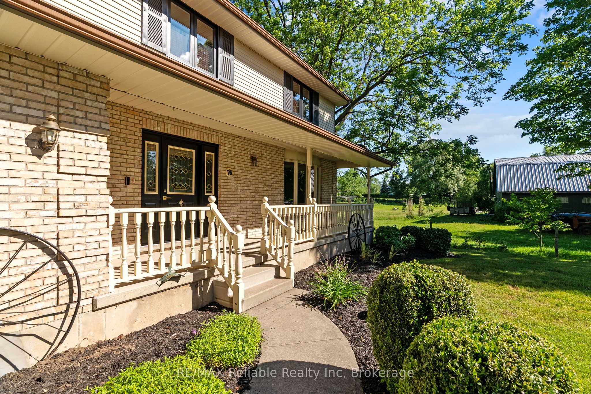 76 William Street, Huron East, ON N0K 1G0 photo 2