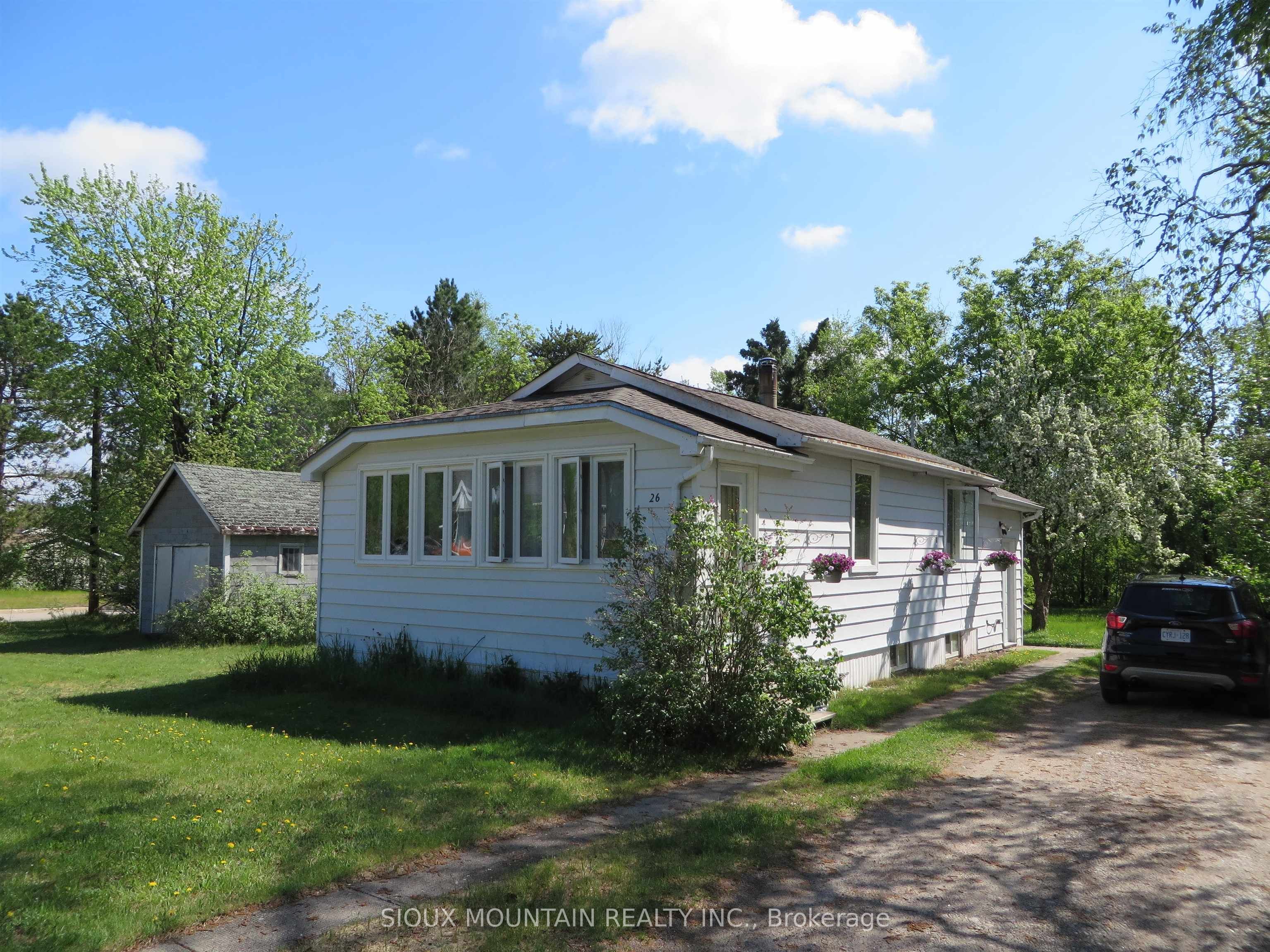 26 Meadwell Drive, Sioux Lookout, ON P8T 1G9