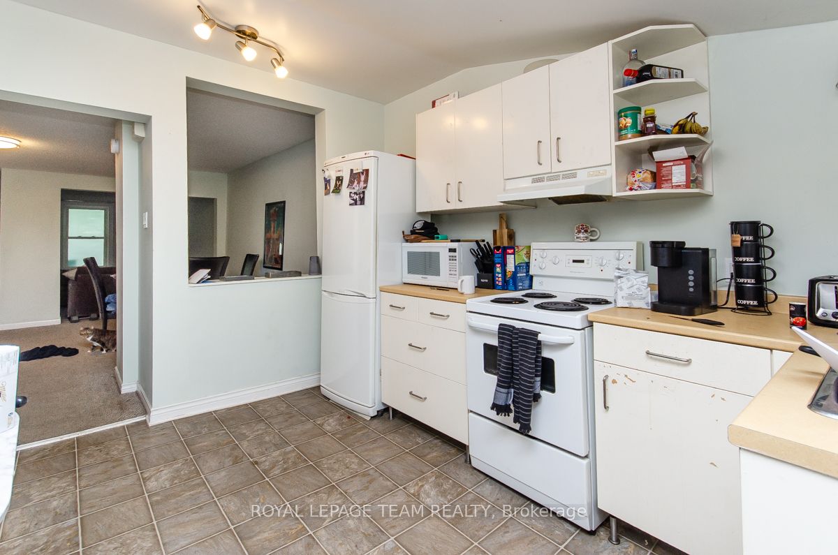 395 Mcleod Street, Ottawa Centre, ON K2P 1A5 photo 5