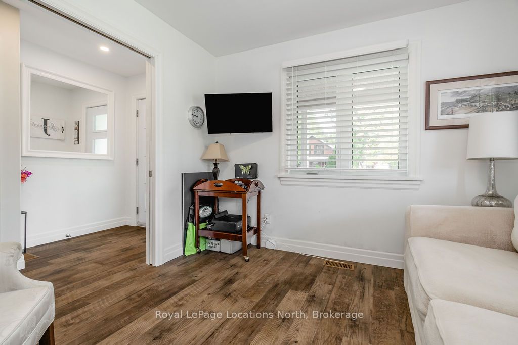 43 NAPIER Street W, Blue Mountains, ON N0H 2P0 photo 4