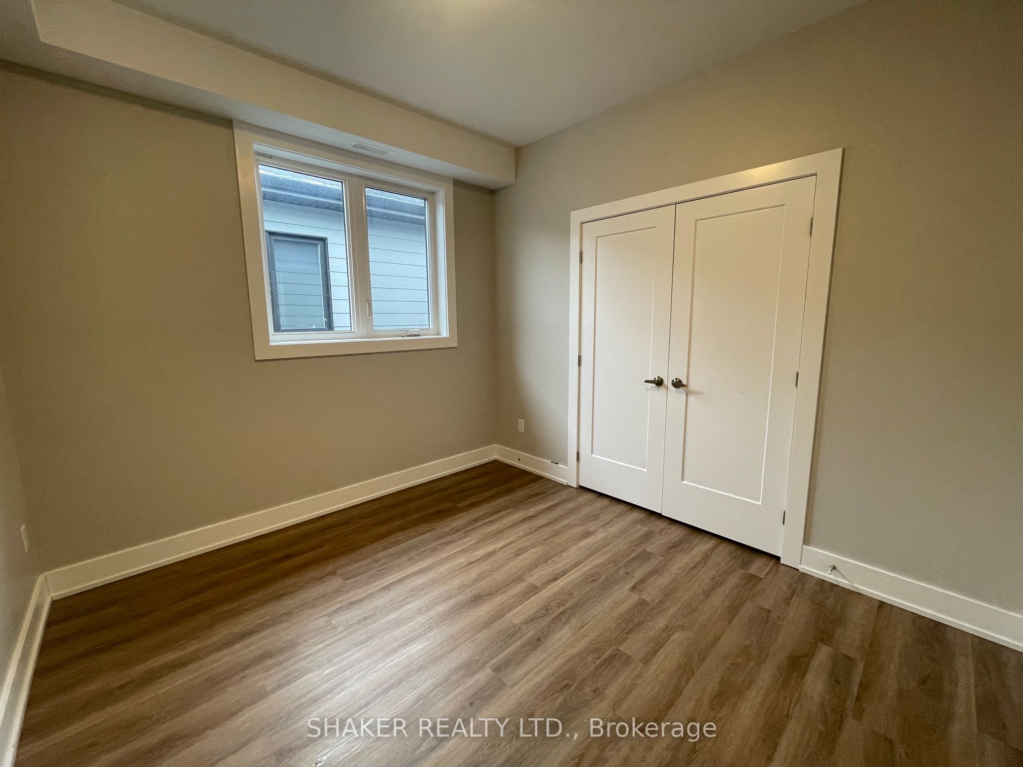 304 ELMGROVE Avenue 3, Westboro - Hampton Park, ON K1Z 6V1