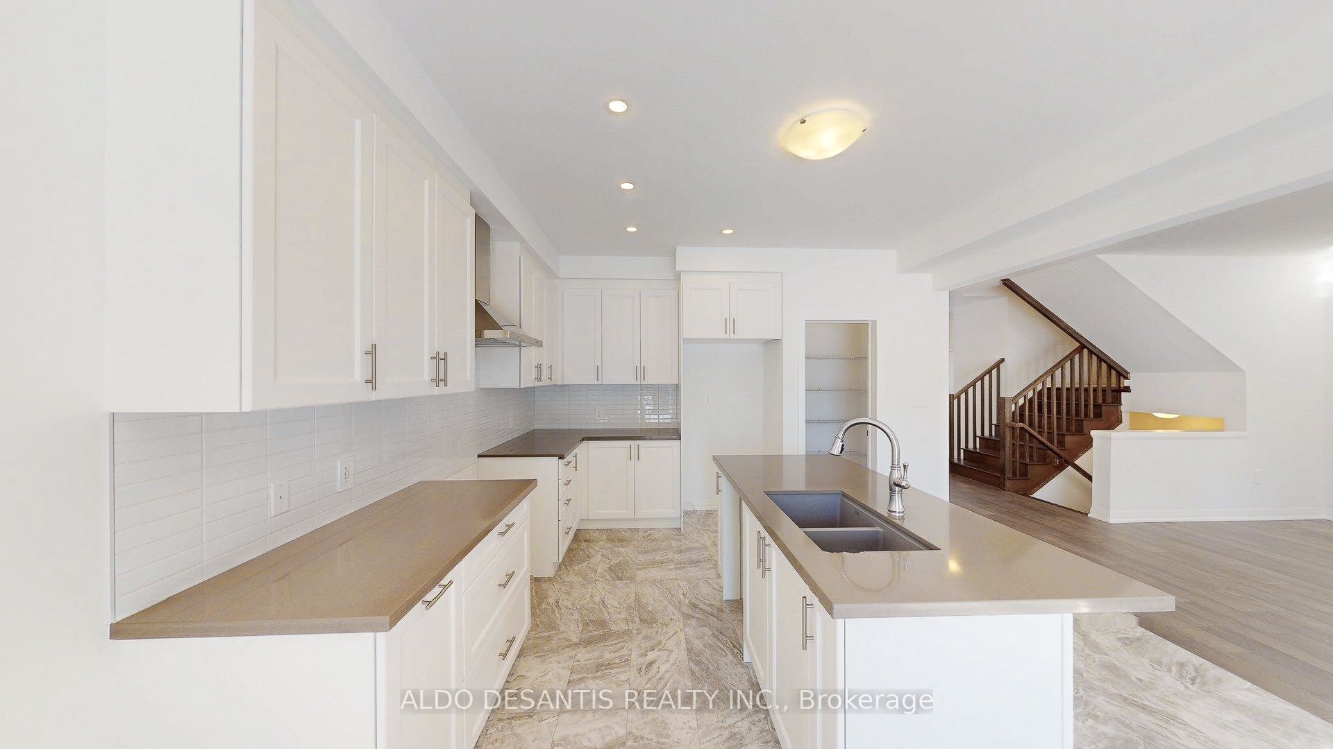 286 Rockledge Drive, Hamilton, ON L0R 1P0 photo 4