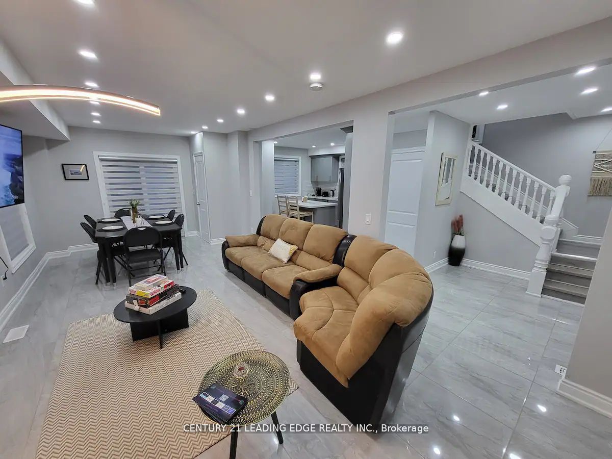 5595 WESLEY Place, Niagara Falls, ON L2E 3Z4 photo 2