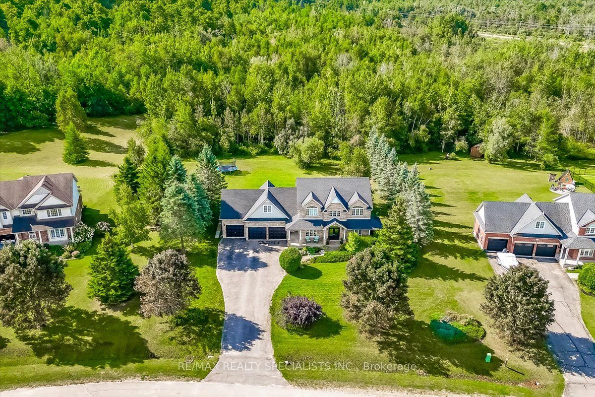 14 Devonleigh Drive, Amaranth, ON L0N 1S5