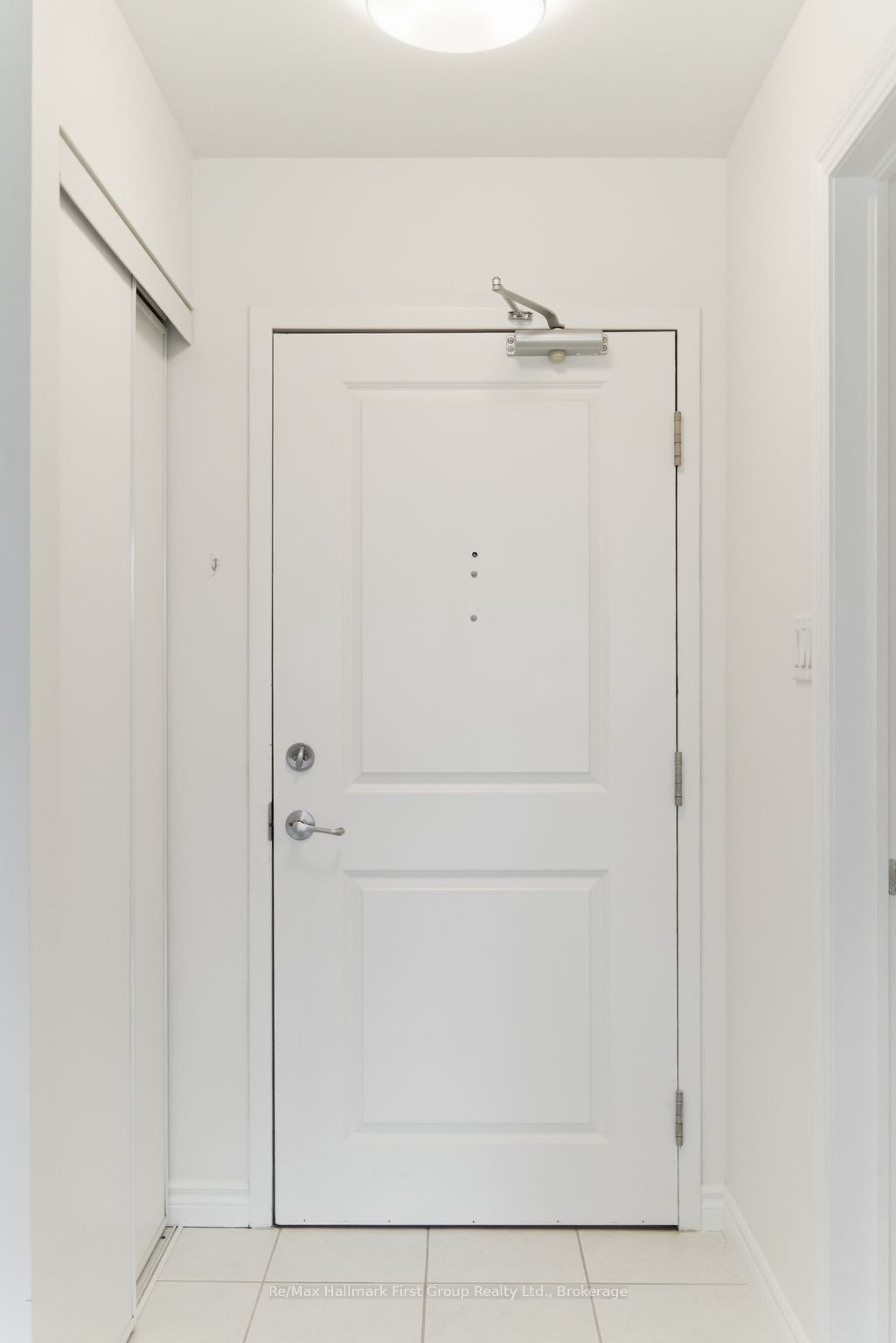145 Third Street 215, Cobourg, ON K9A 5X1 photo 5