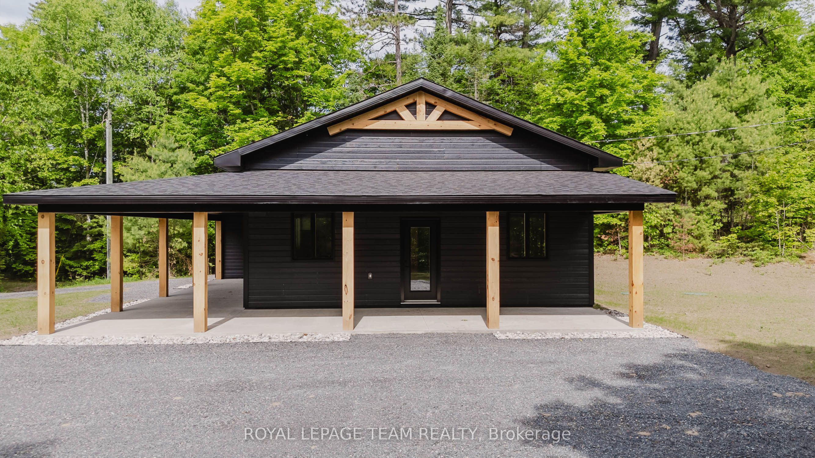 104 Fire Hall Crescent, Lanark Highlands, ON K0G 1K0 photo 2
